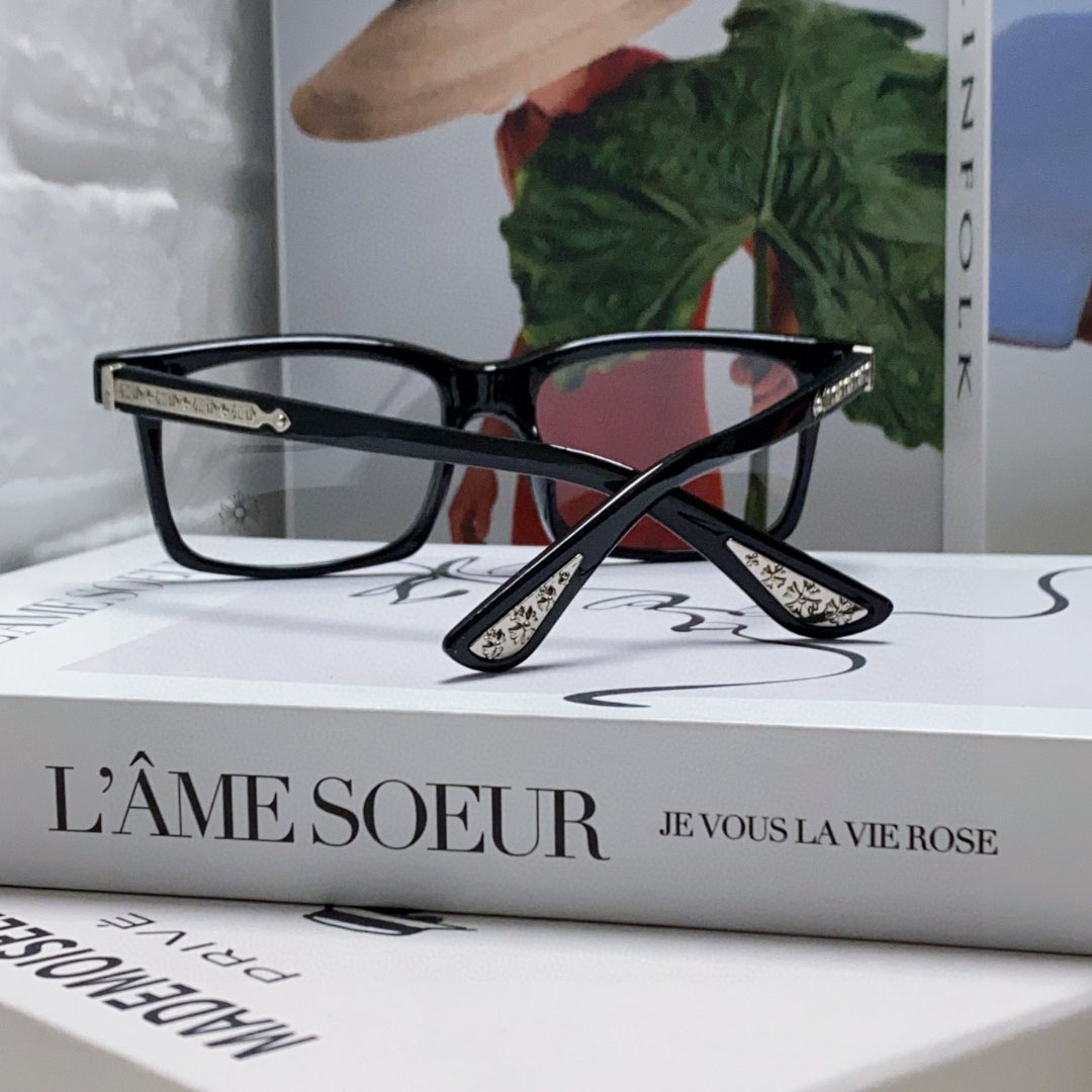 Chrome Hearts Glasses - DesignerGu