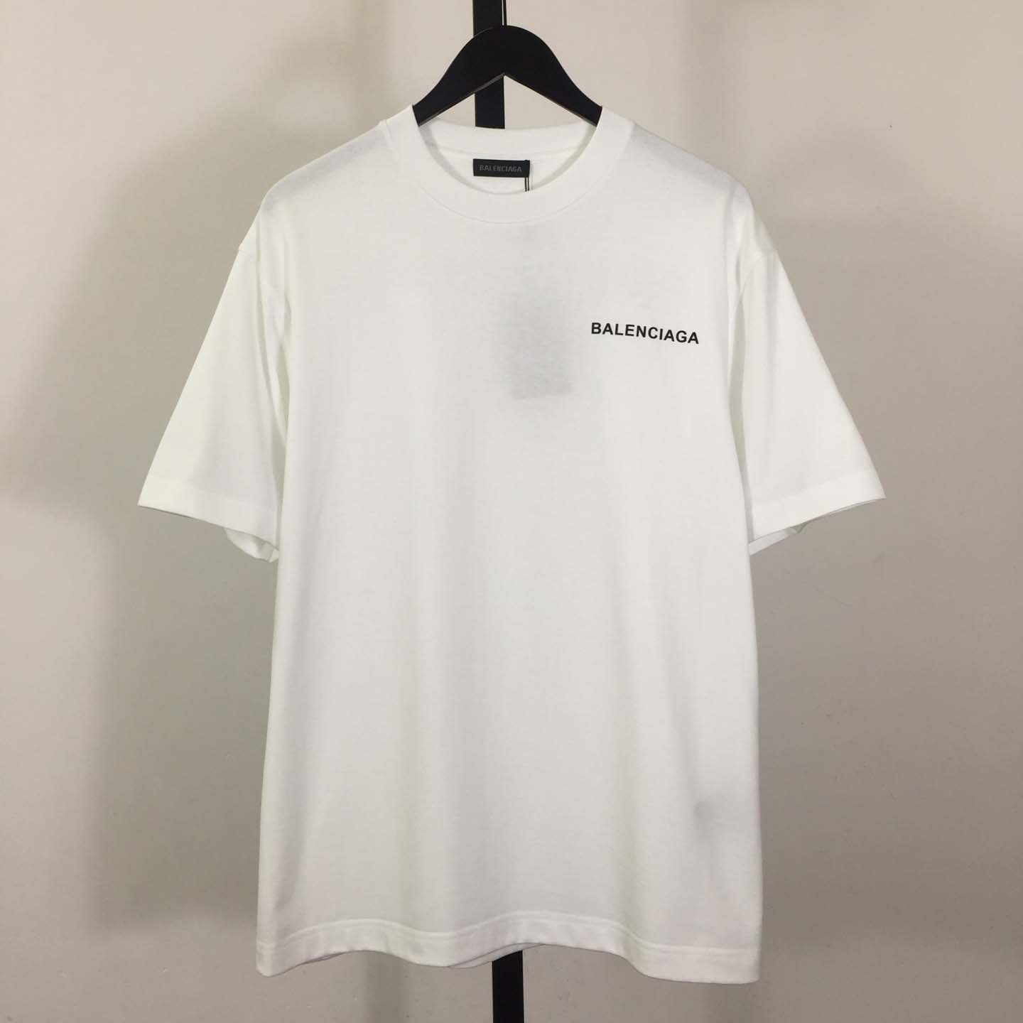 Balenciaga  T-shirt Medium Fit  - DesignerGu