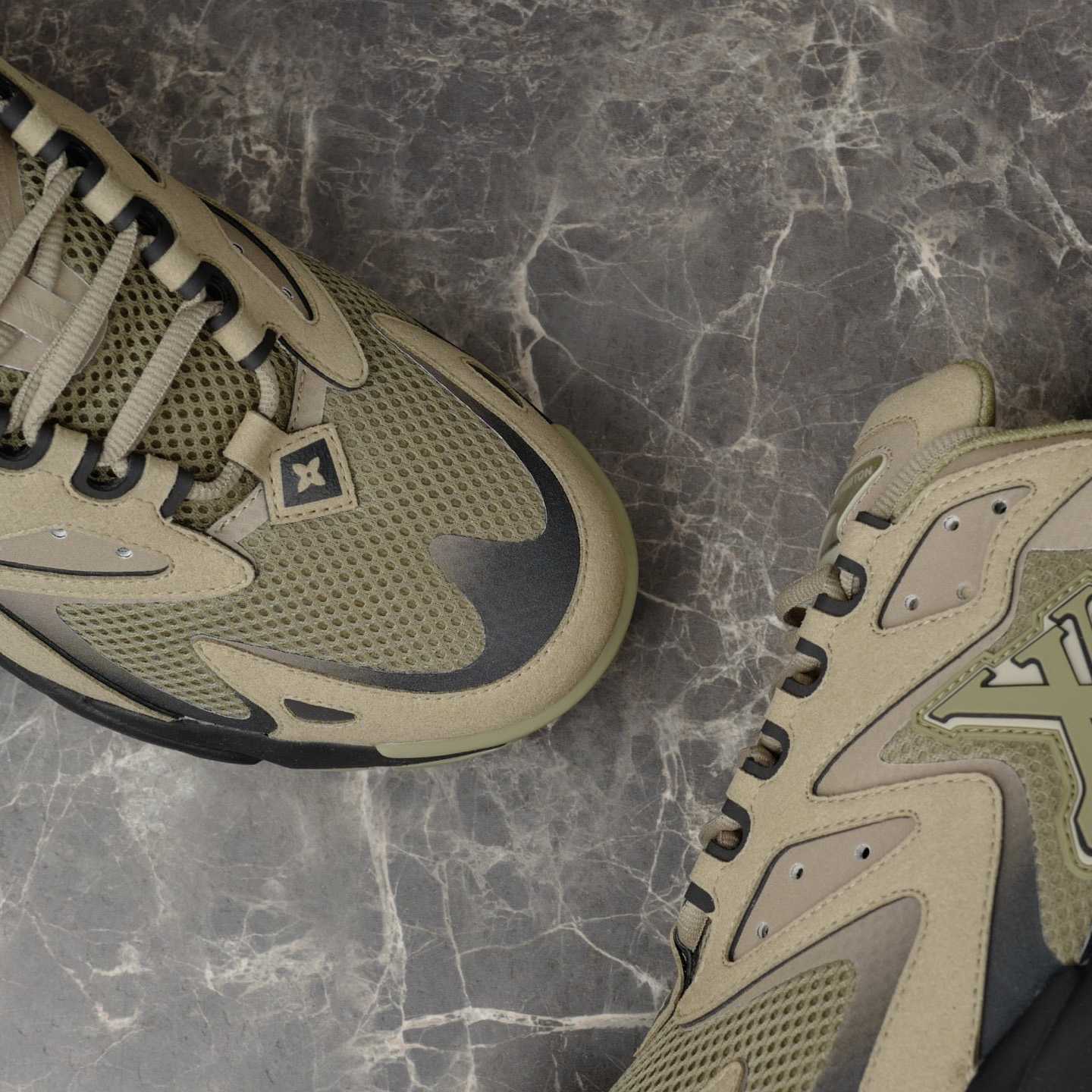 Louis Vuitton LV Runner Tatic Sneaker 1AJAP4 - DesignerGu