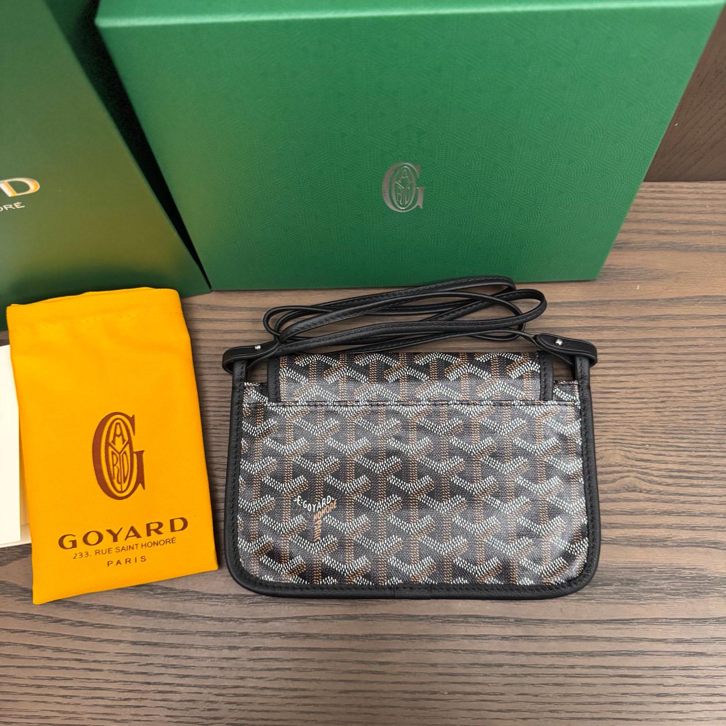 Goyard Plumet Pocket Wallet - DesignerGu