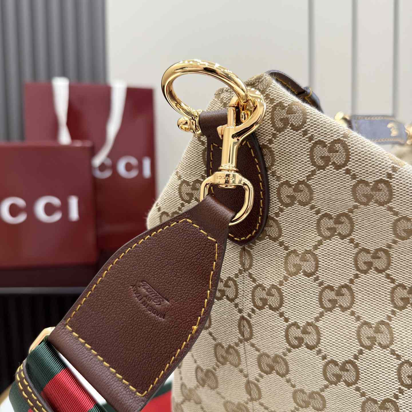 Gucci Brera Medium Crossbody Bag - DesignerGu
