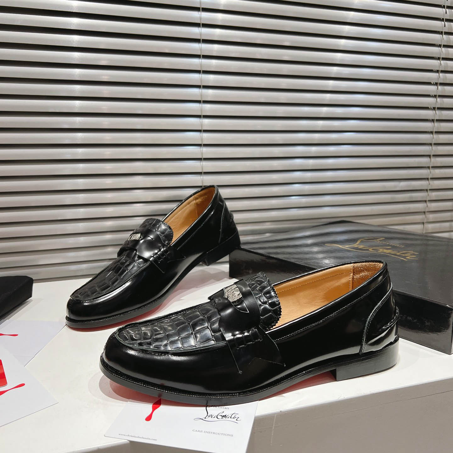 Christian Louboutin Chambelimoc Alligator-Print Embossed Loafers - DesignerGu