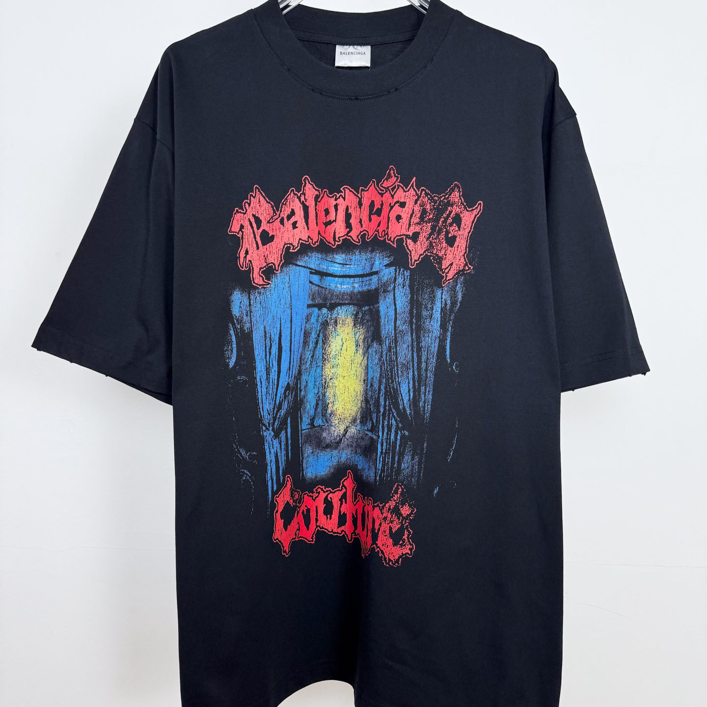 Balenciaga Salon De Couture Medium Fit T-shirt In Black - DesignerGu
