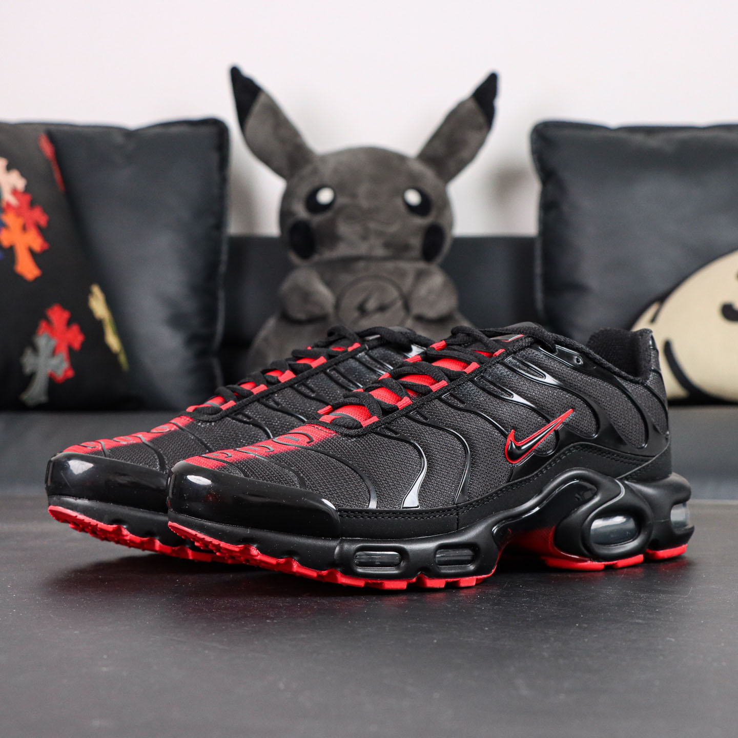 Nike Air Max Plus 'Sith Lightsaber'  IM4868-010  - DesignerGu
