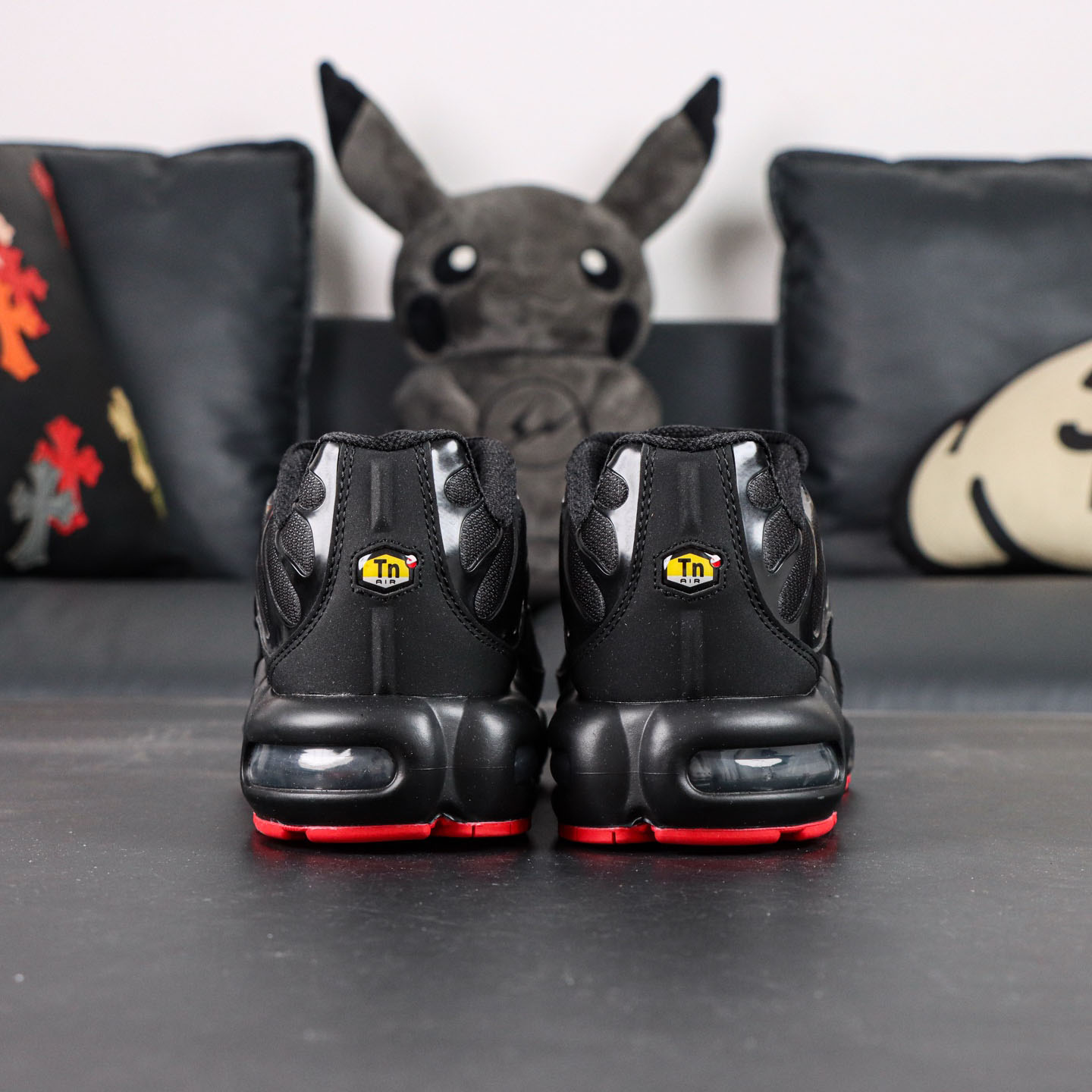 Nike Air Max Plus 'Sith Lightsaber'  IM4868-010  - DesignerGu