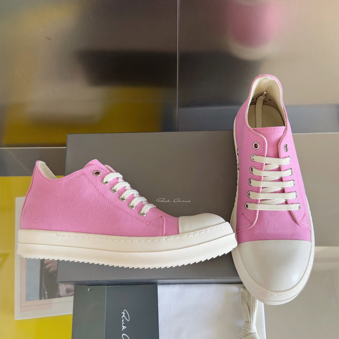 Rick Owens Drkshdw Pink Low Sneakers - DesignerGu