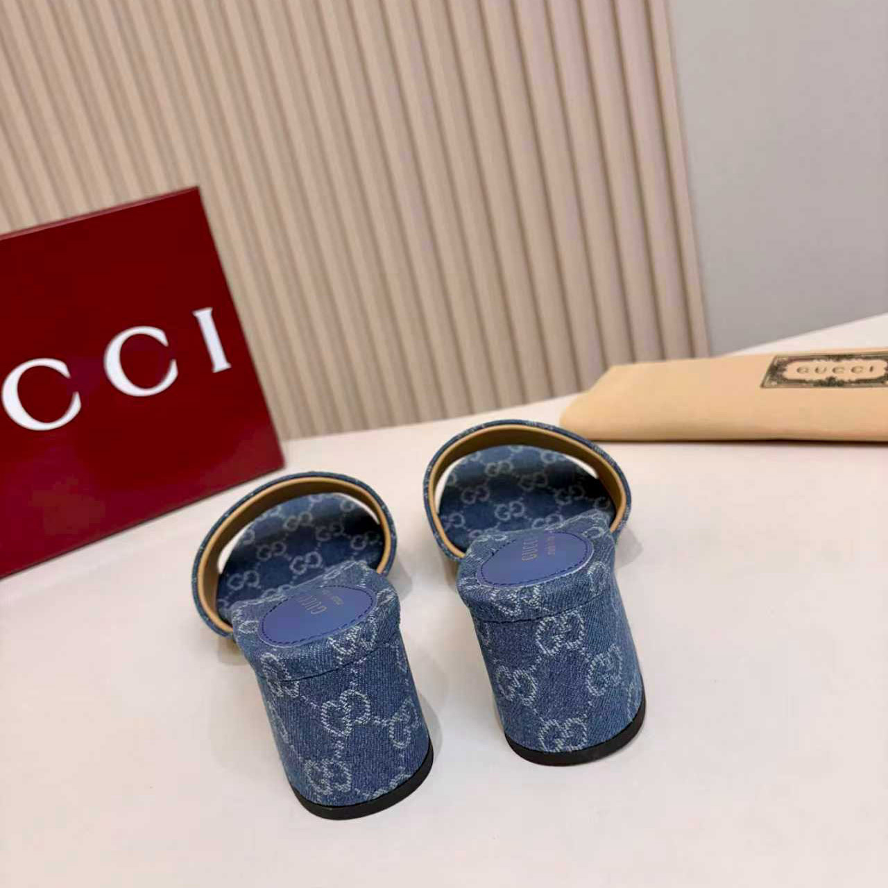Gucci Slide Sandal With Horsebit - DesignerGu