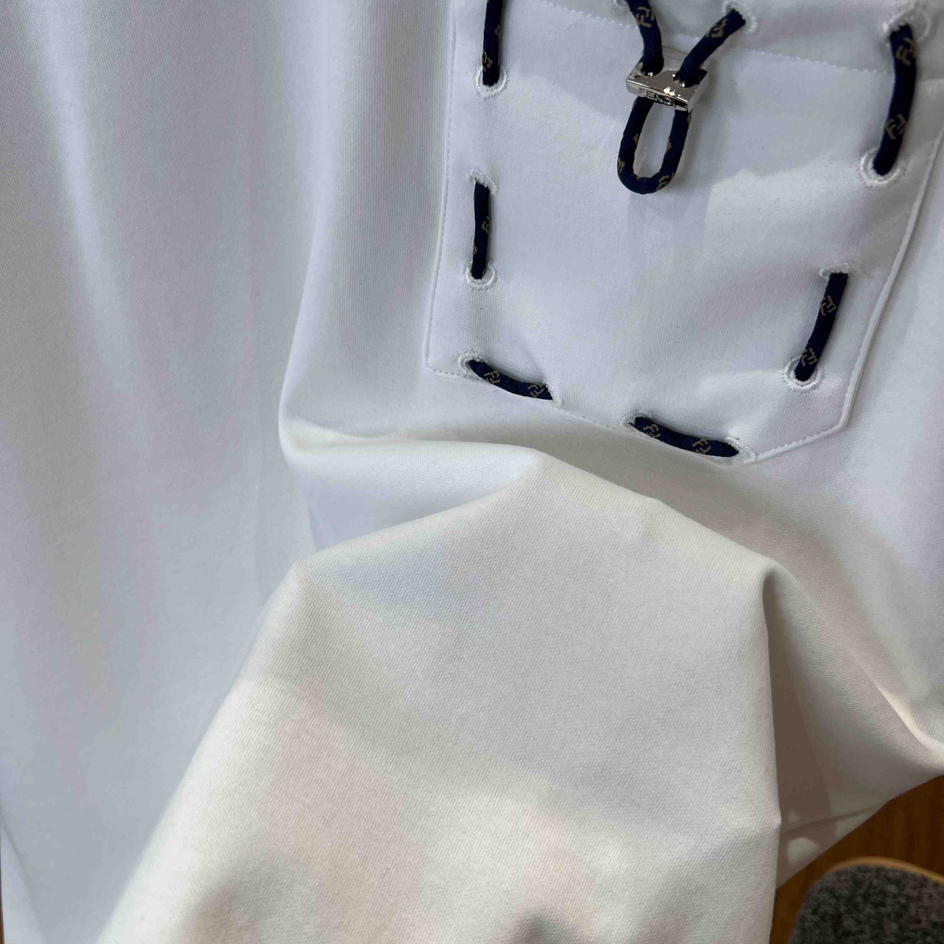 Fendi White Cotton T-shirt - DesignerGu