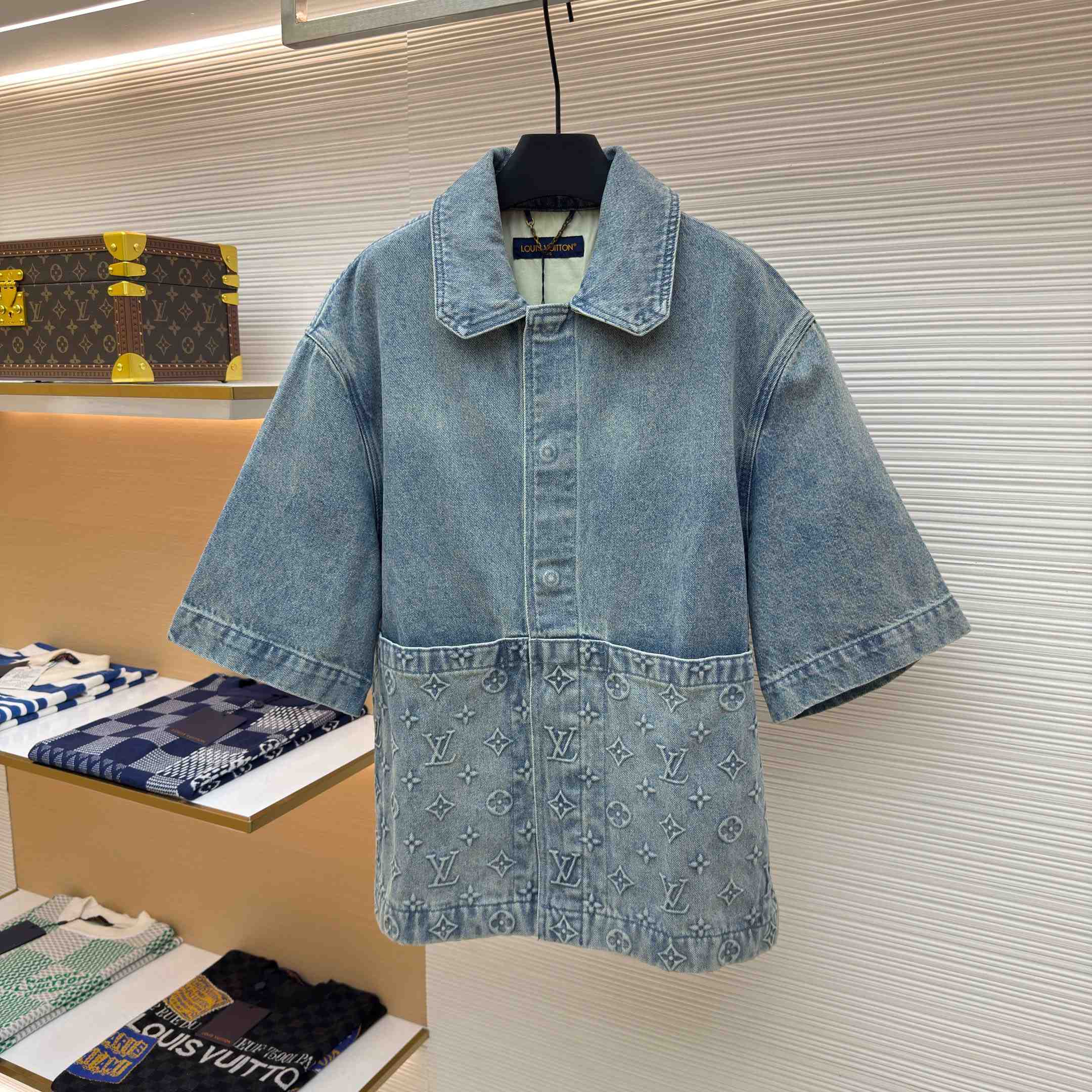Louis Vuitton Short Sleeve Denim Workwear Shirt - DesignerGu