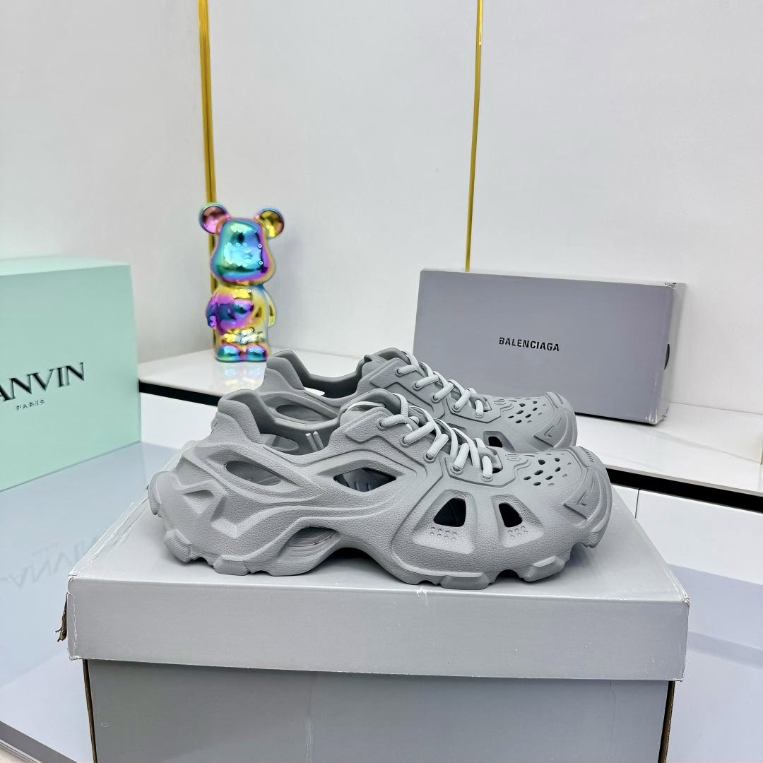 Balenciaga HD Lace-Up Sneakers - DesignerGu