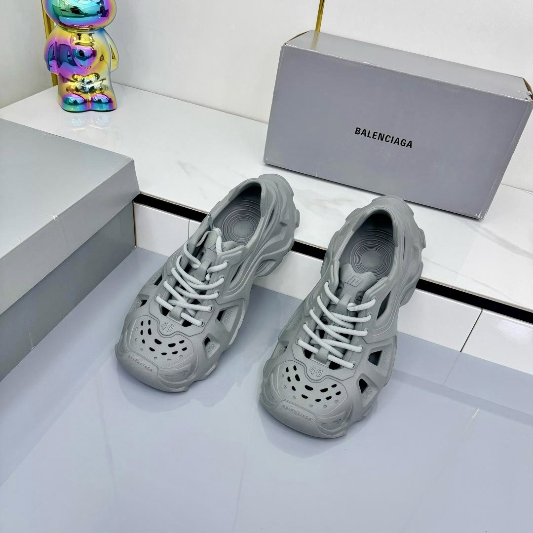 Balenciaga HD Lace-Up Sneakers - DesignerGu