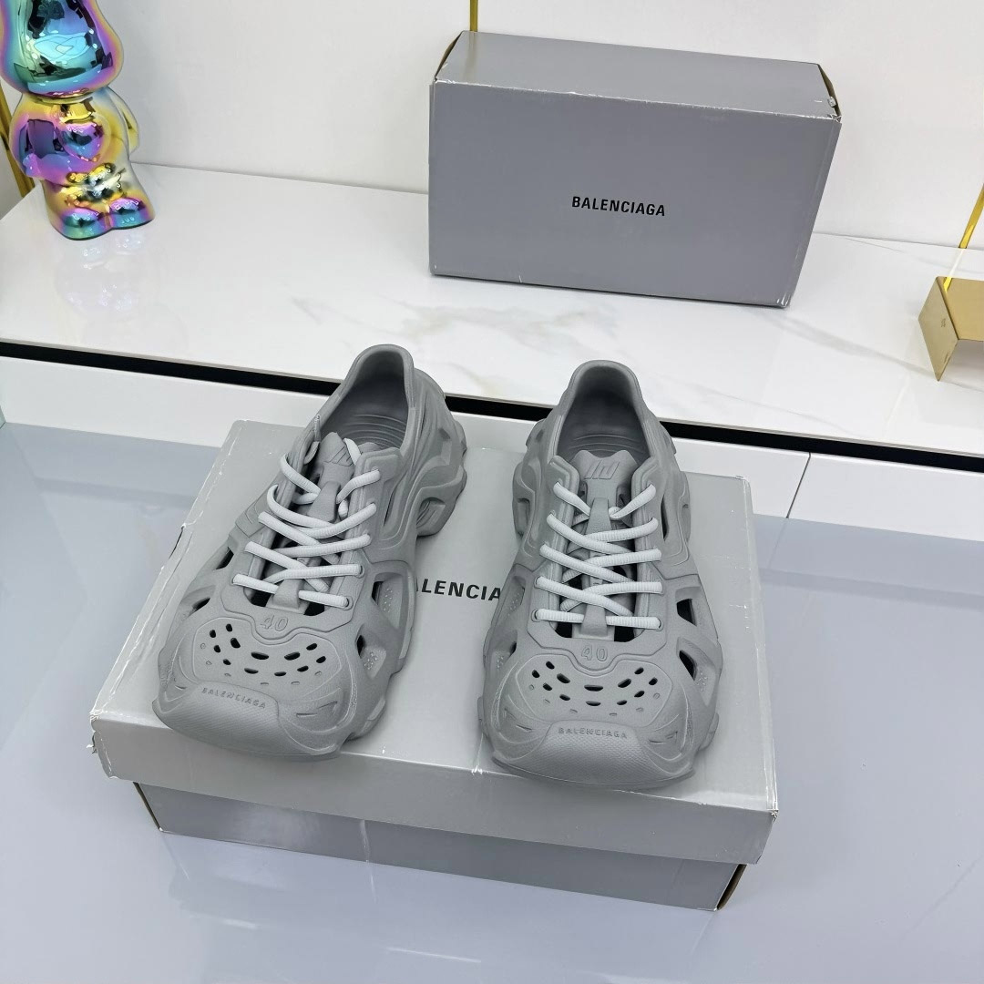 Balenciaga HD Lace-Up Sneakers - DesignerGu