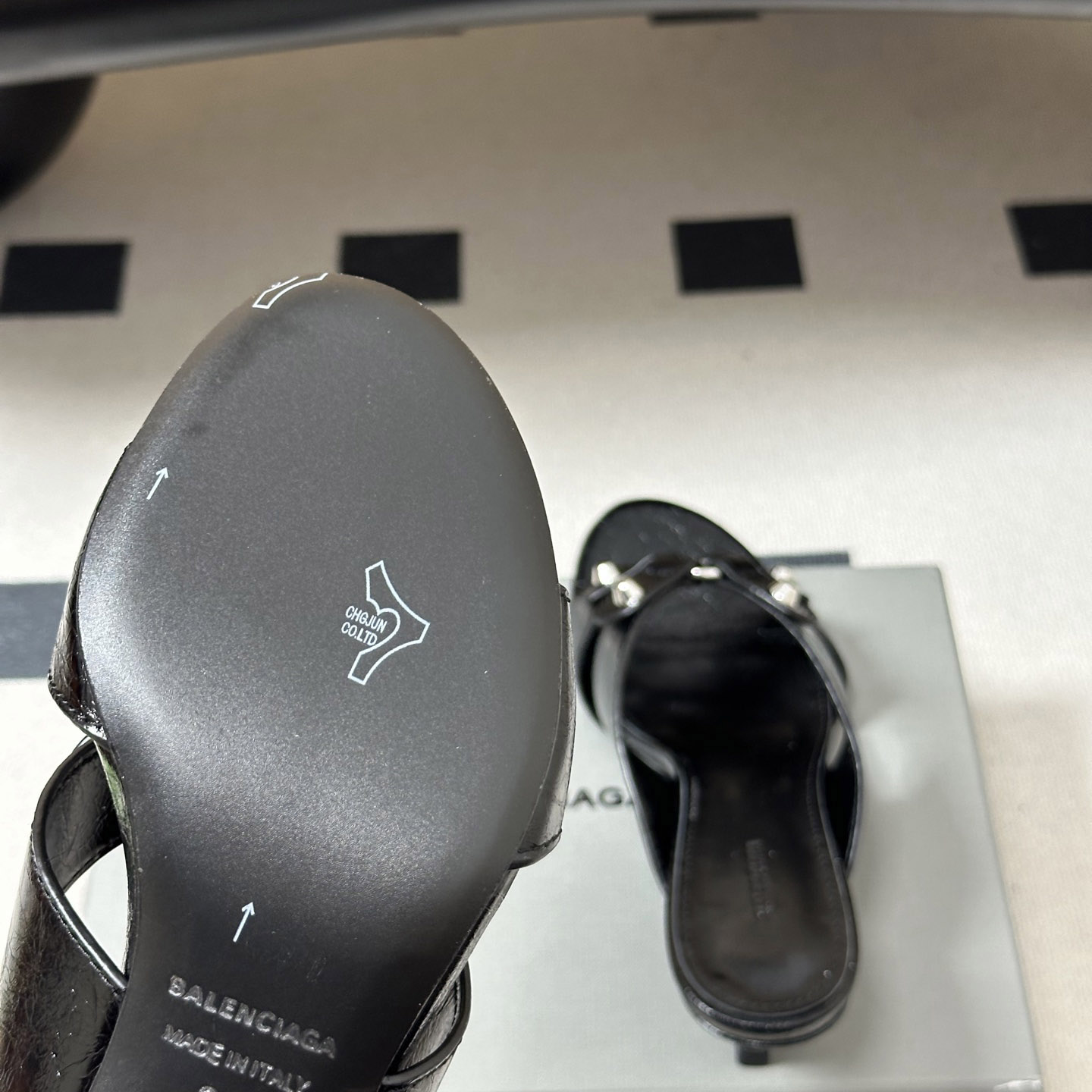 Balenciaga City Sandal  - DesignerGu