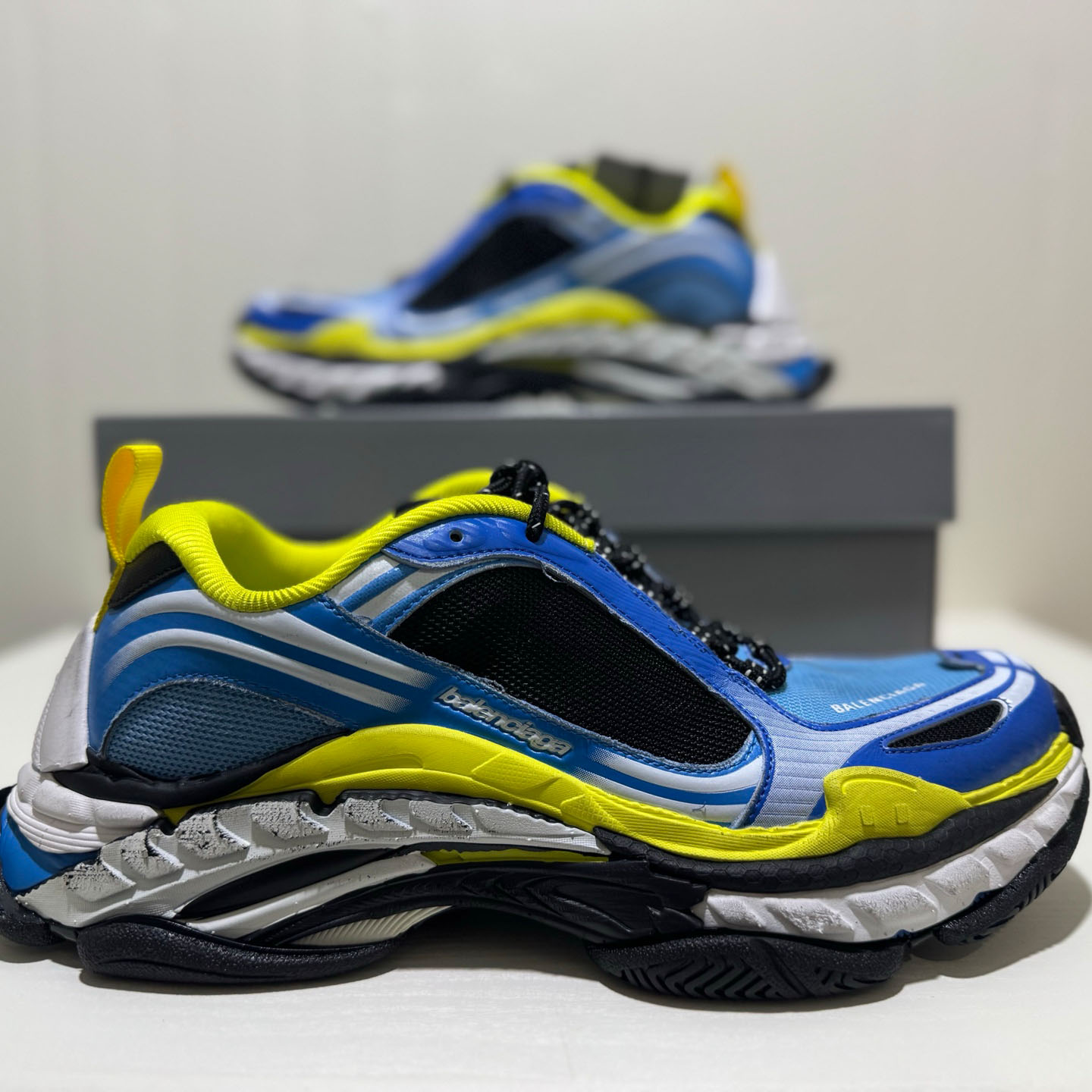 Balenciaga Triple S .2 Sneaker  - DesignerGu