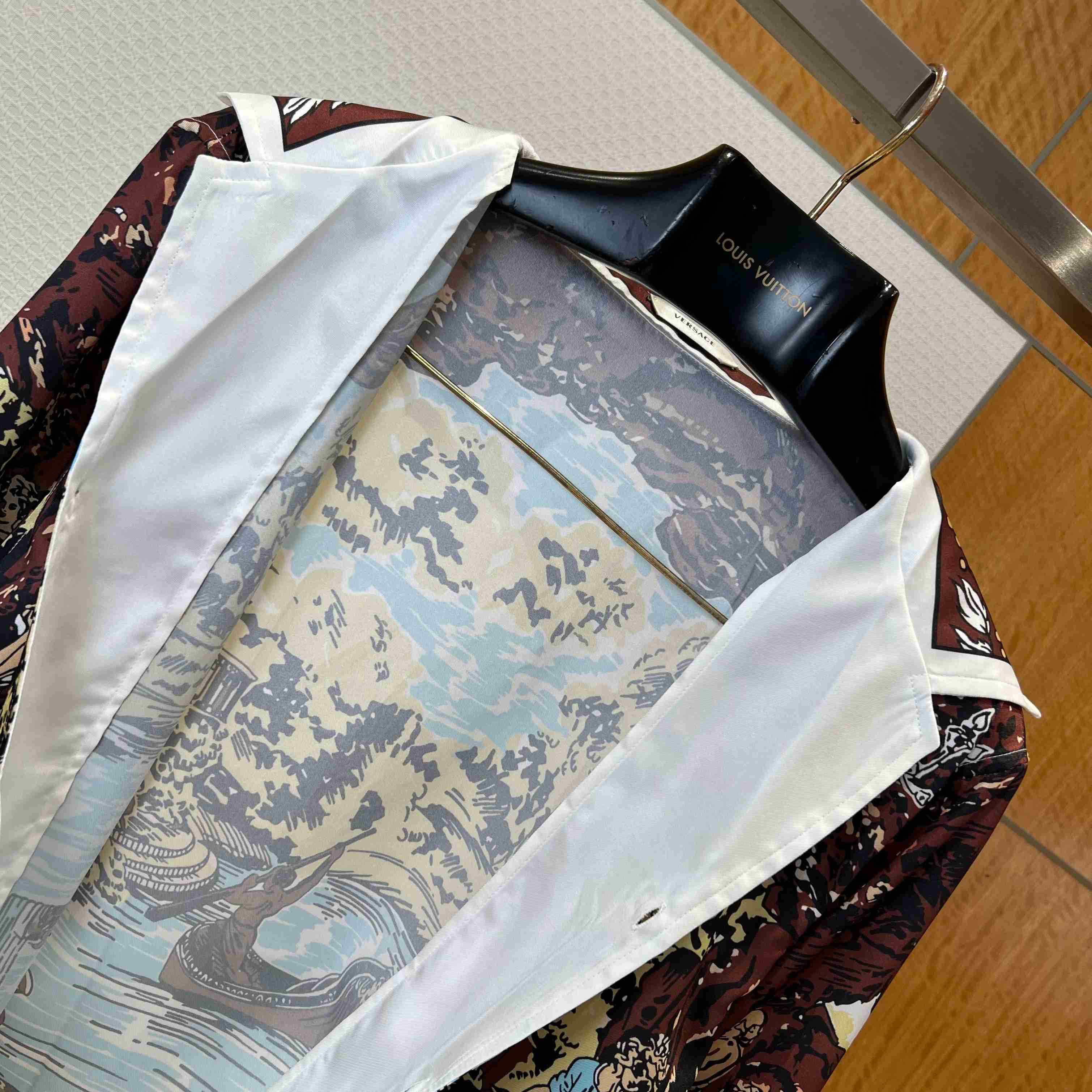 Versace Printed Silk Twill Slim Shirt - DesignerGu