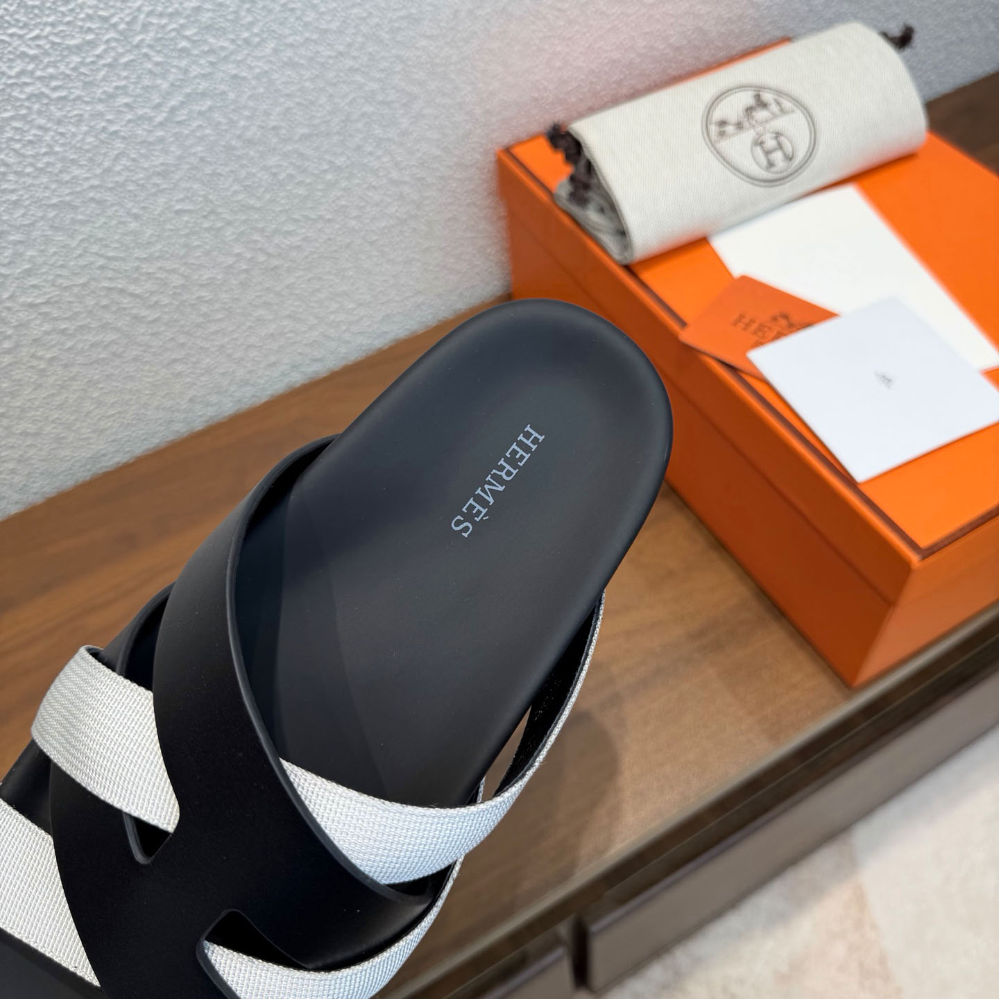 Hermes Kazimir Sandal - DesignerGu