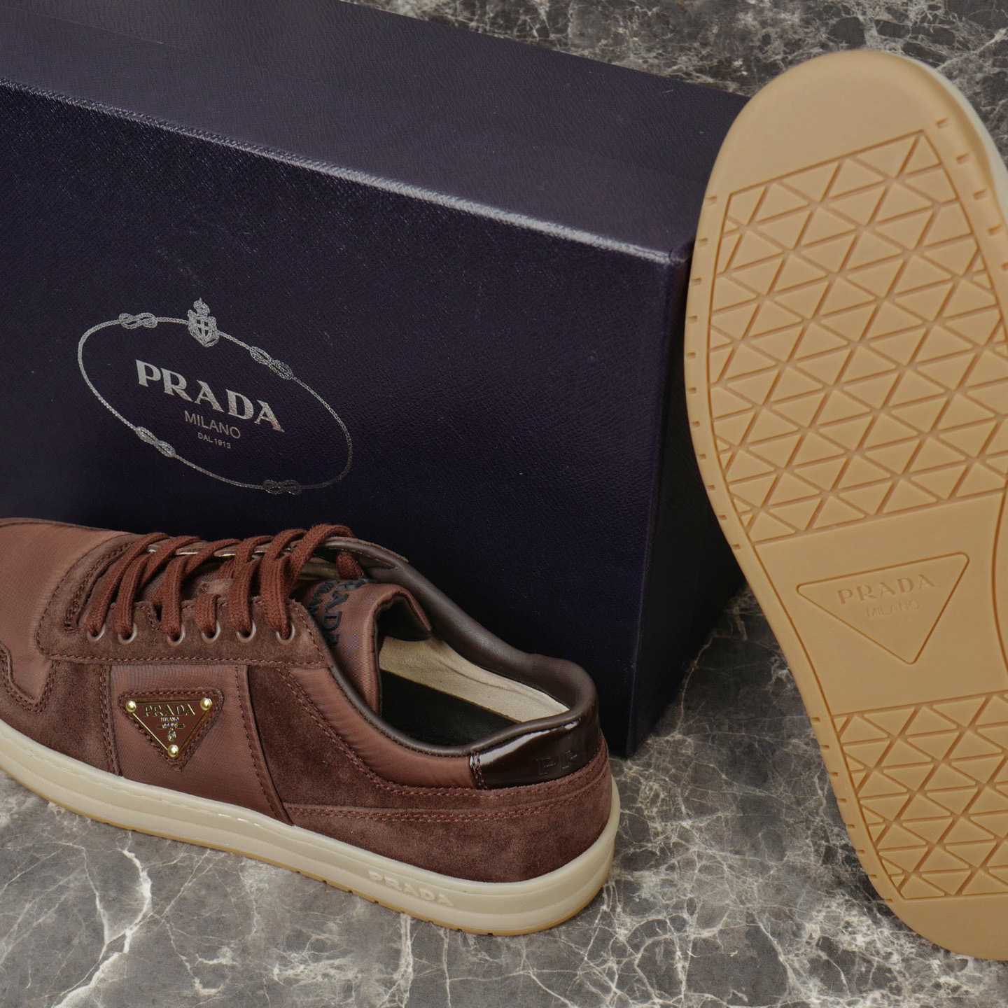 Prada Downtown Re-Nylon And Suede Sneakers（upon uk size） - DesignerGu