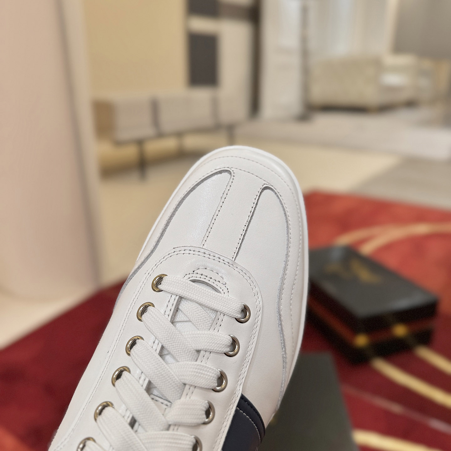 Christian Louboutin Retero Sneakers - DesignerGu