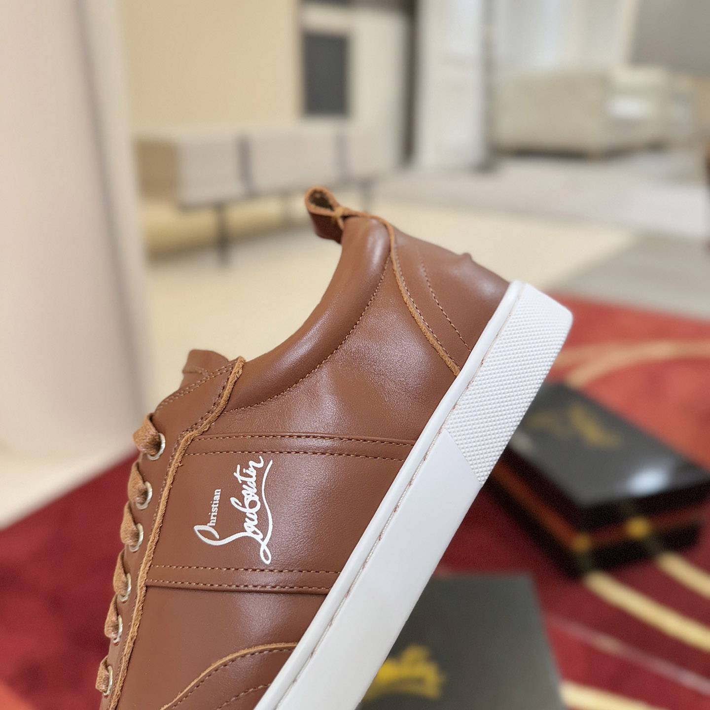 Christian Louboutin Retero Sneakers - DesignerGu