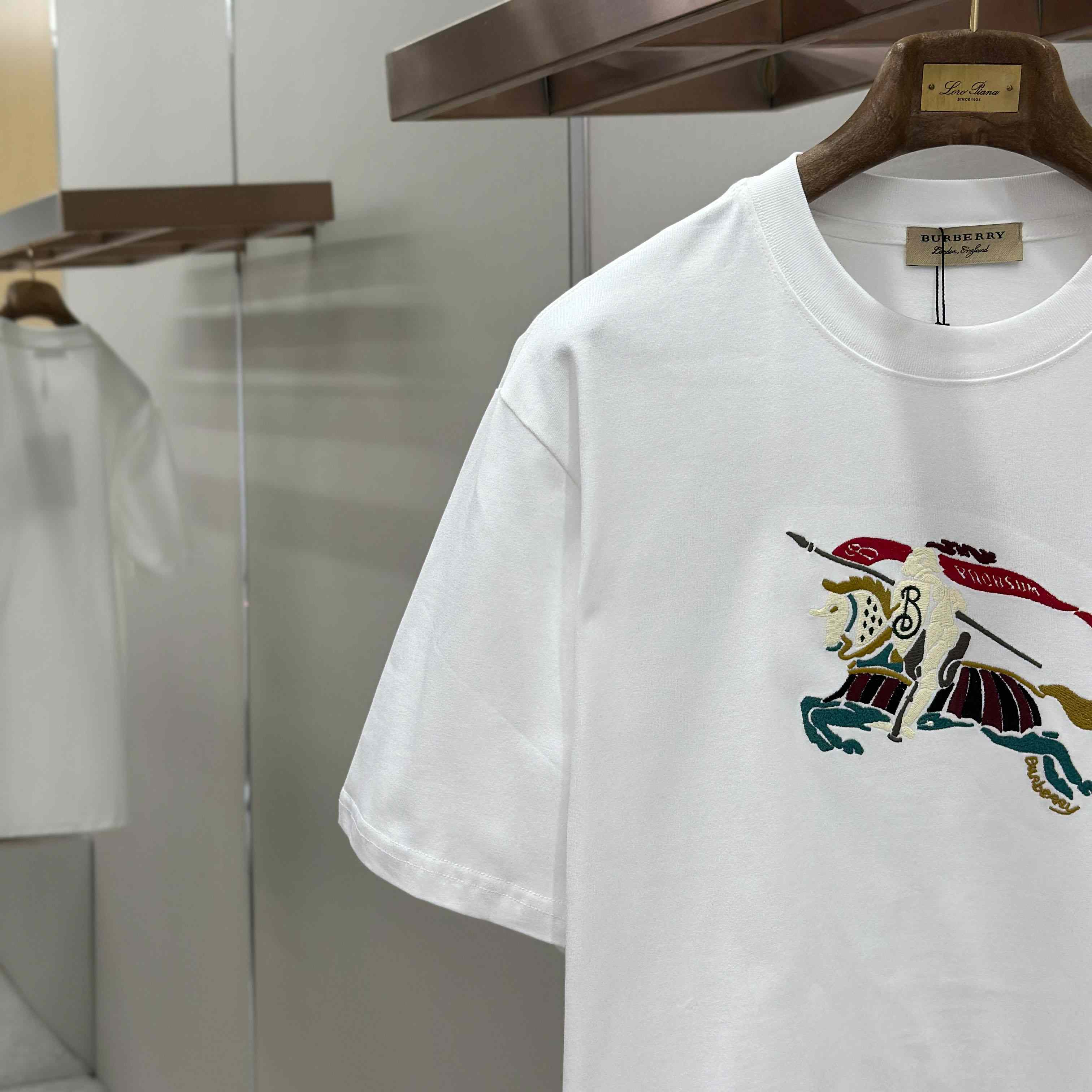 Burberry Knight Cotton T-shirt - DesignerGu