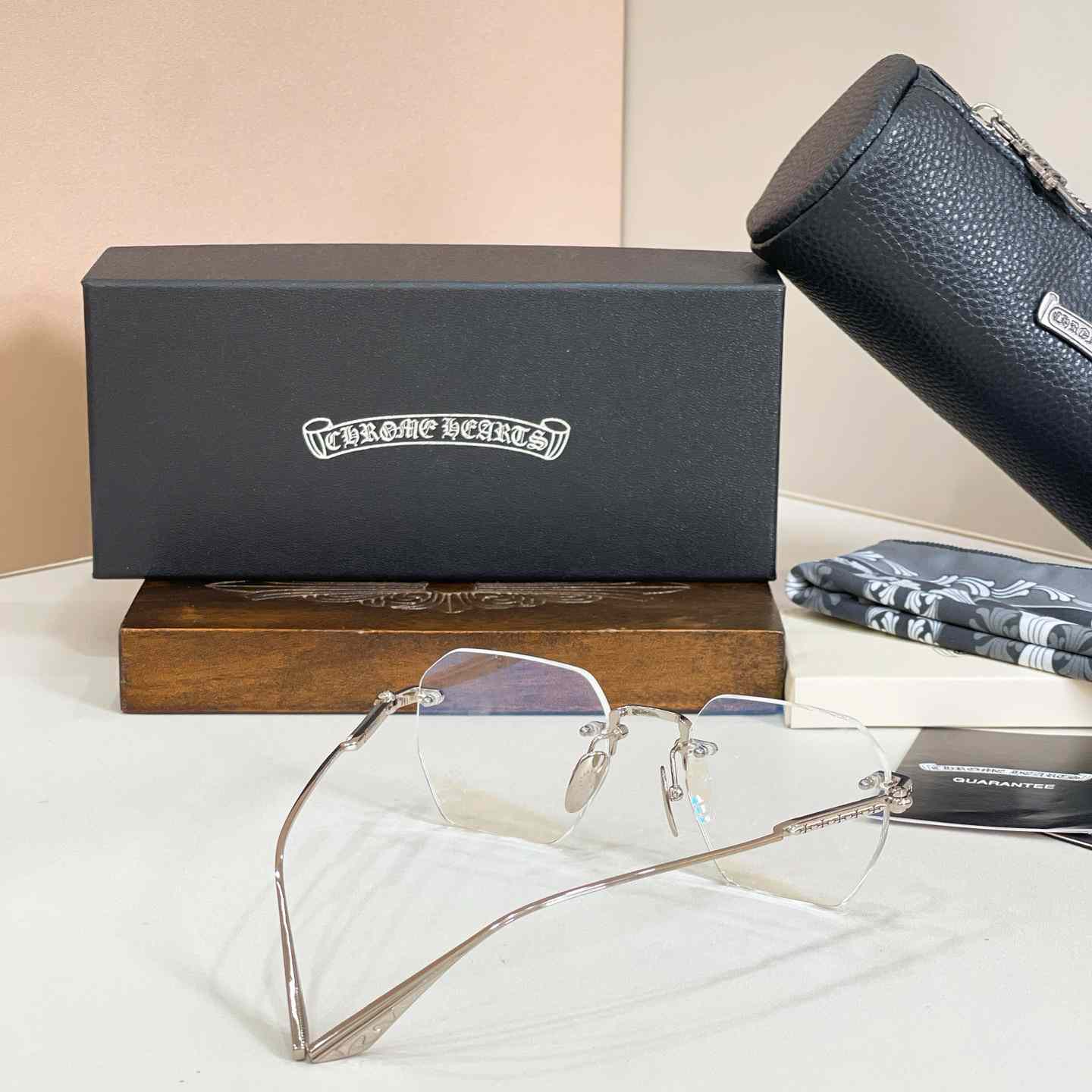 Chrome Hearts HOLE SHOT Sunglasses - DesignerGu