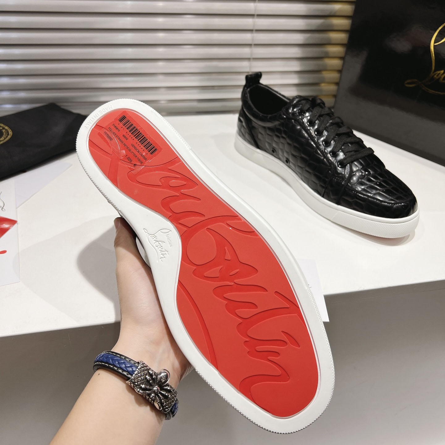 Christian Louboutin Rantulow Orlato Croc-Effect Low-Top Sneakers - DesignerGu