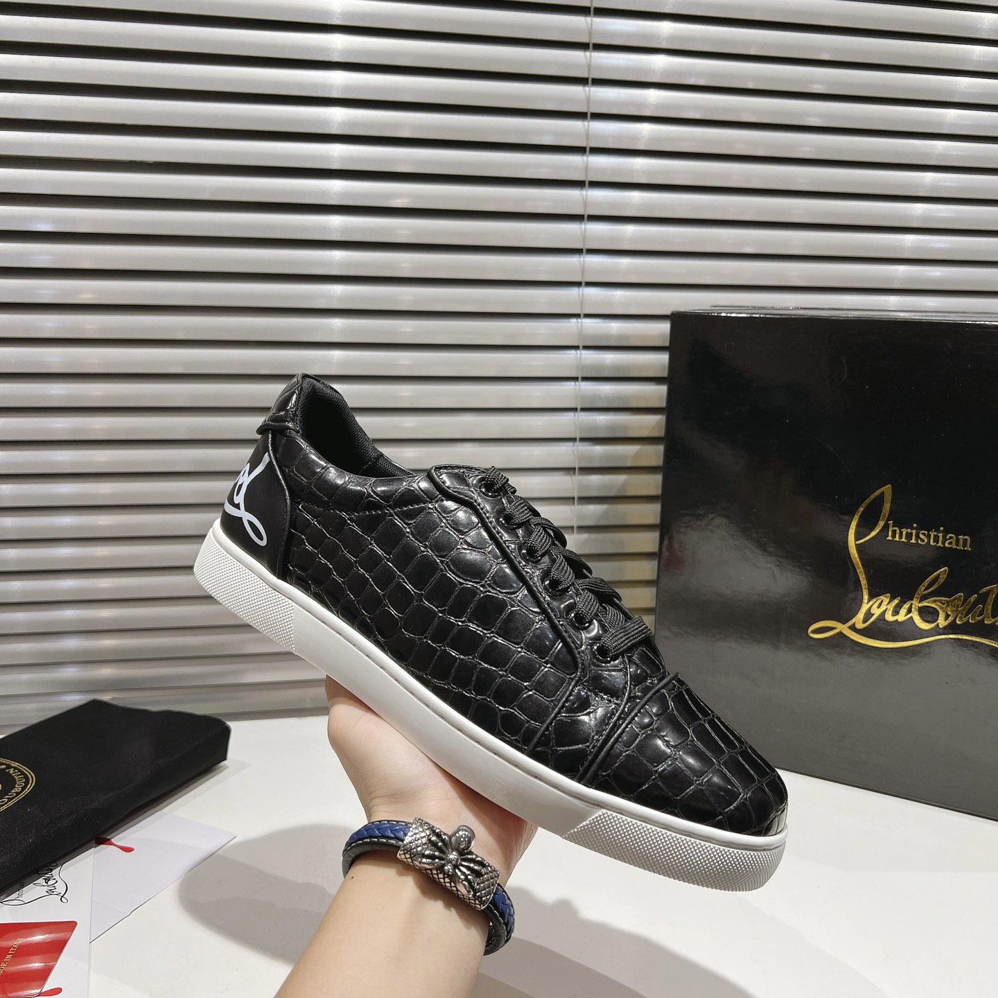Christian Louboutin Fun Vieira Croc-Effect Leather Sneakers - DesignerGu