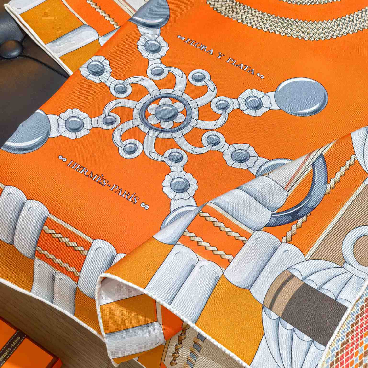 Hermes Flora Y Plata Scarf 90 - DesignerGu