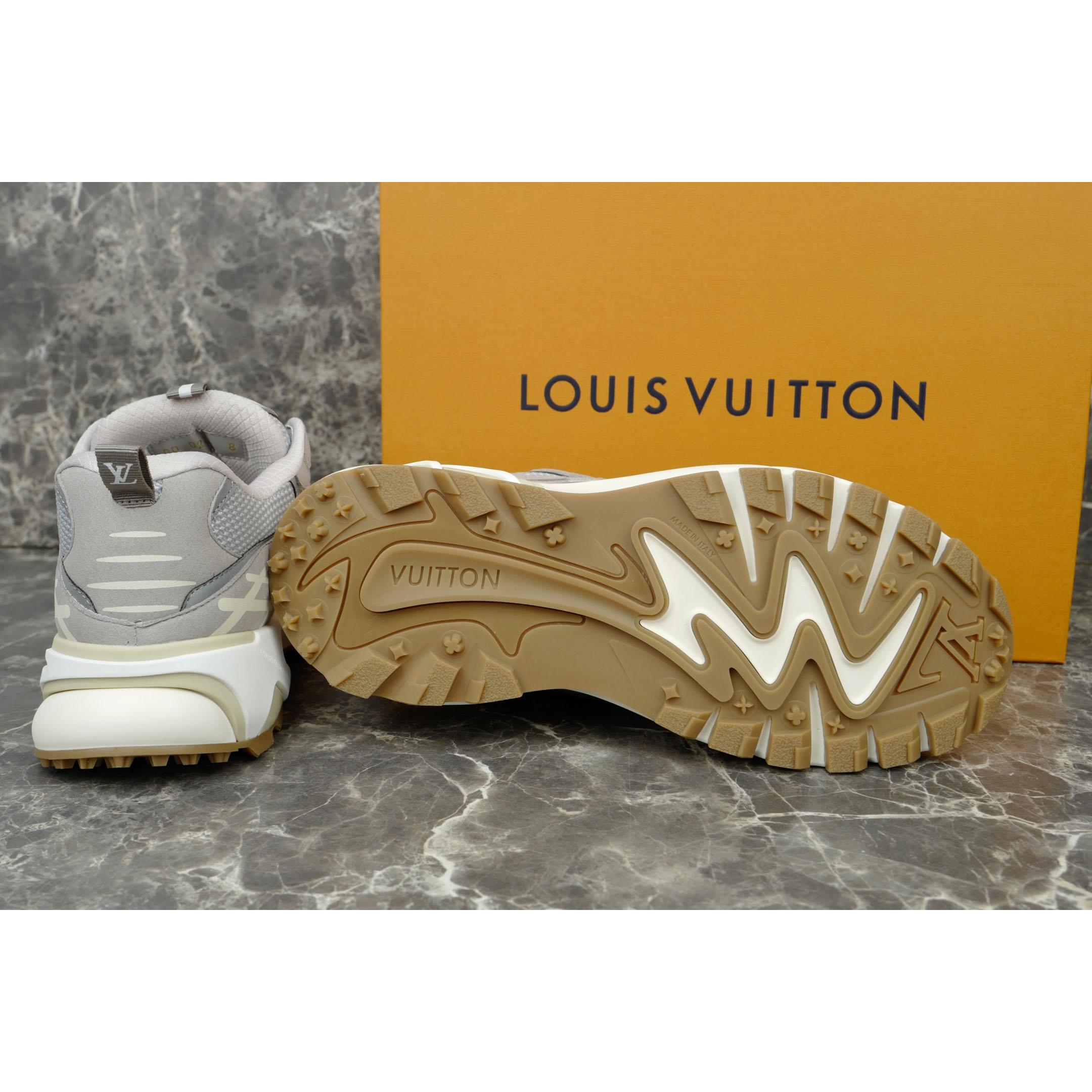 Louis Vuitton LV Tatic Runner Sneaker 1AKC3L - DesignerGu