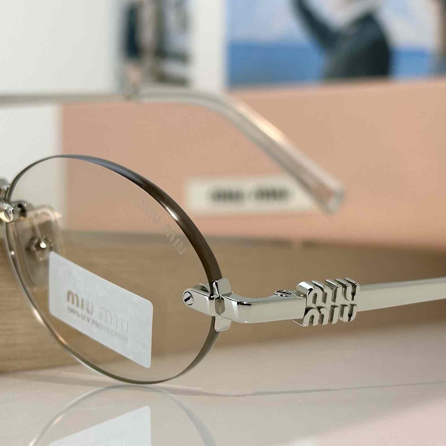 Miu Miu SMUA54S Sunglasses - DesignerGu