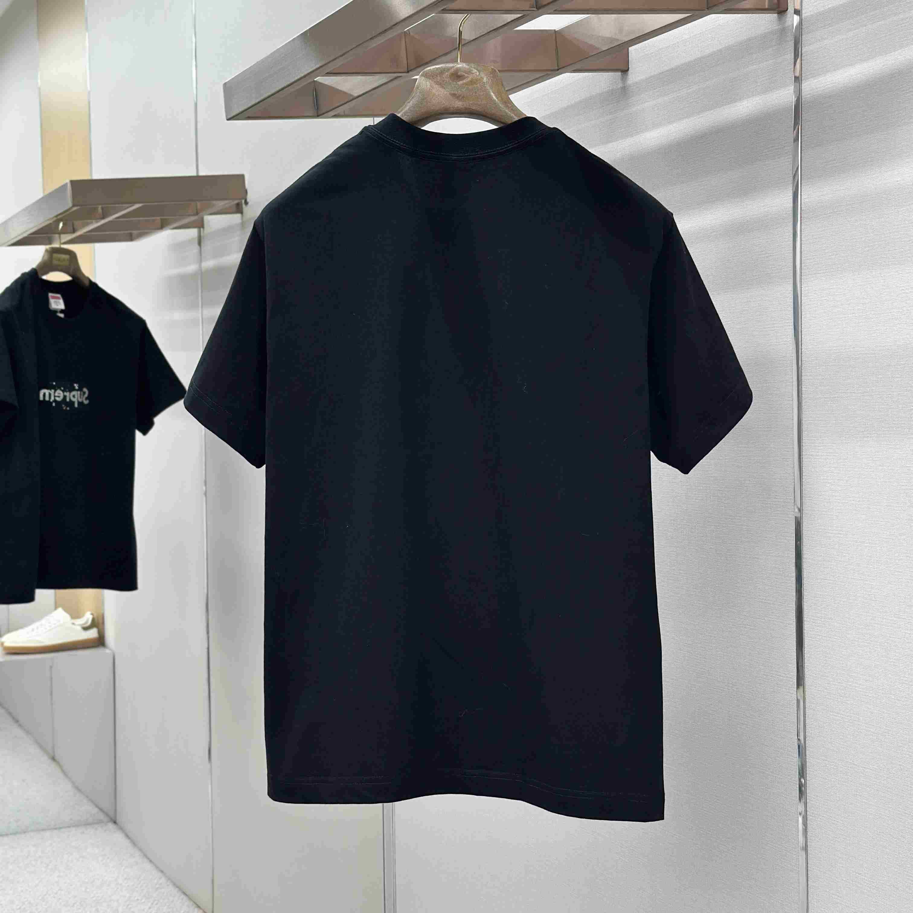 Supreme x Swarovski Box Logo T-Shirt - DesignerGu