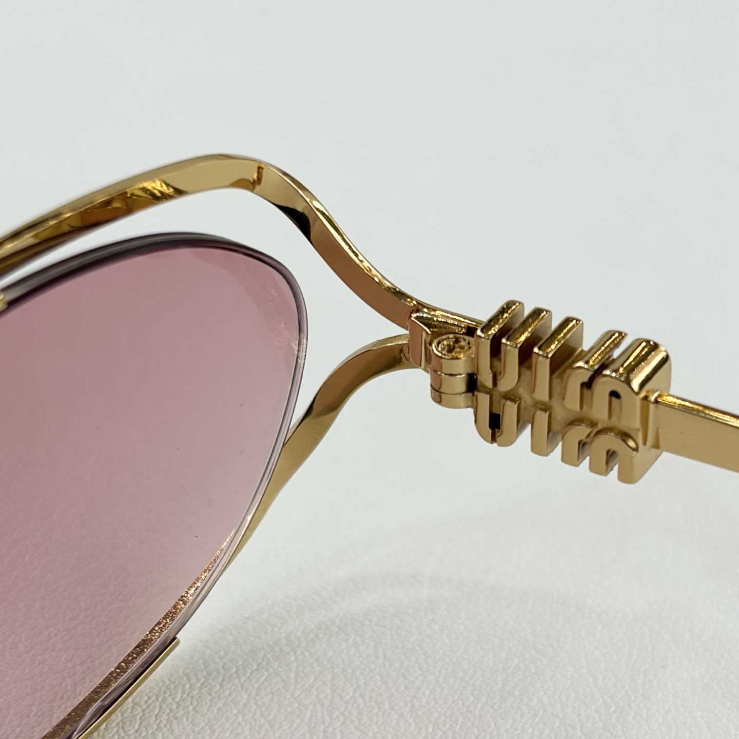 Miu Miu SMU58YSunglasses - DesignerGu