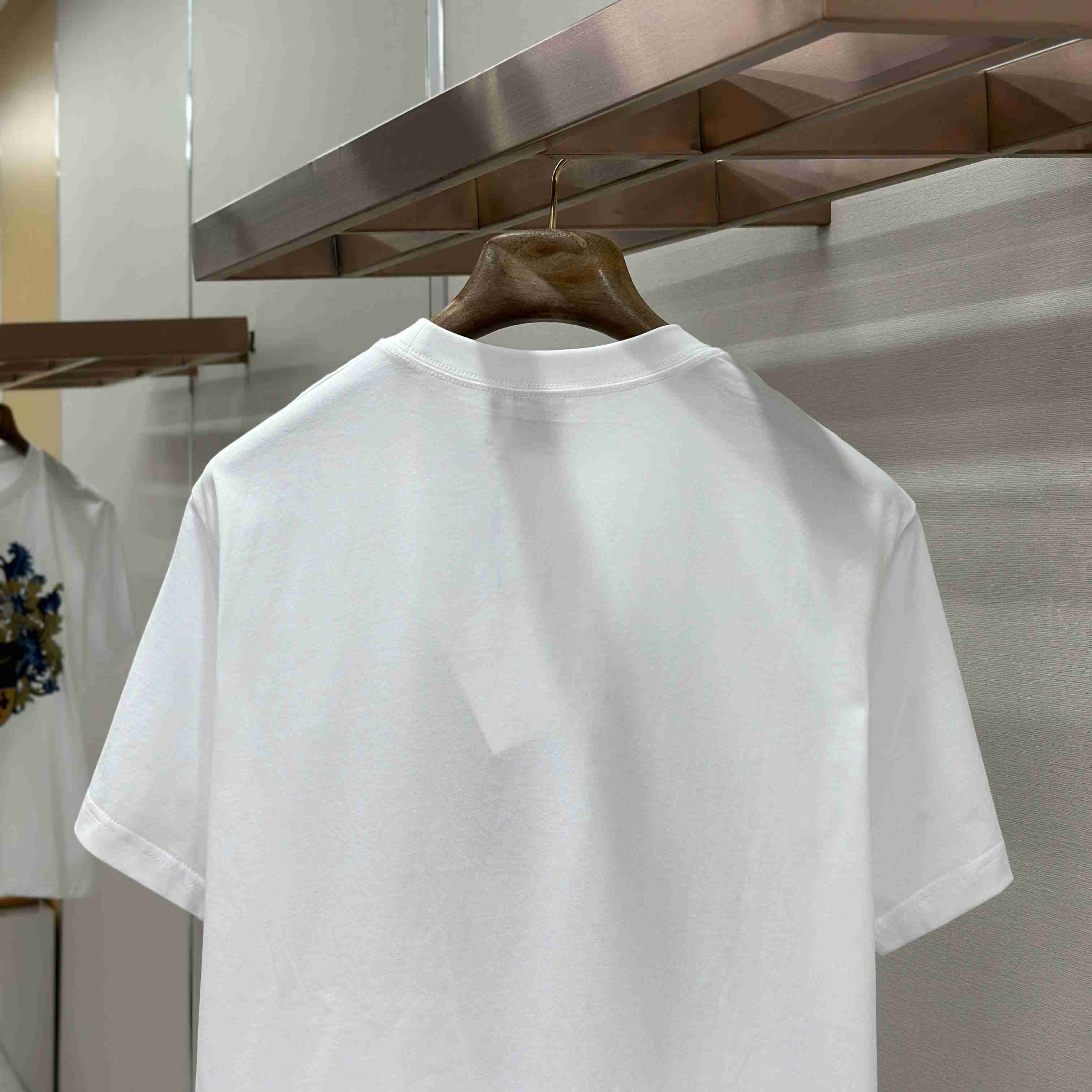 Dior T-Shirt With Dior Blason Print, Relaxed Fit - DesignerGu