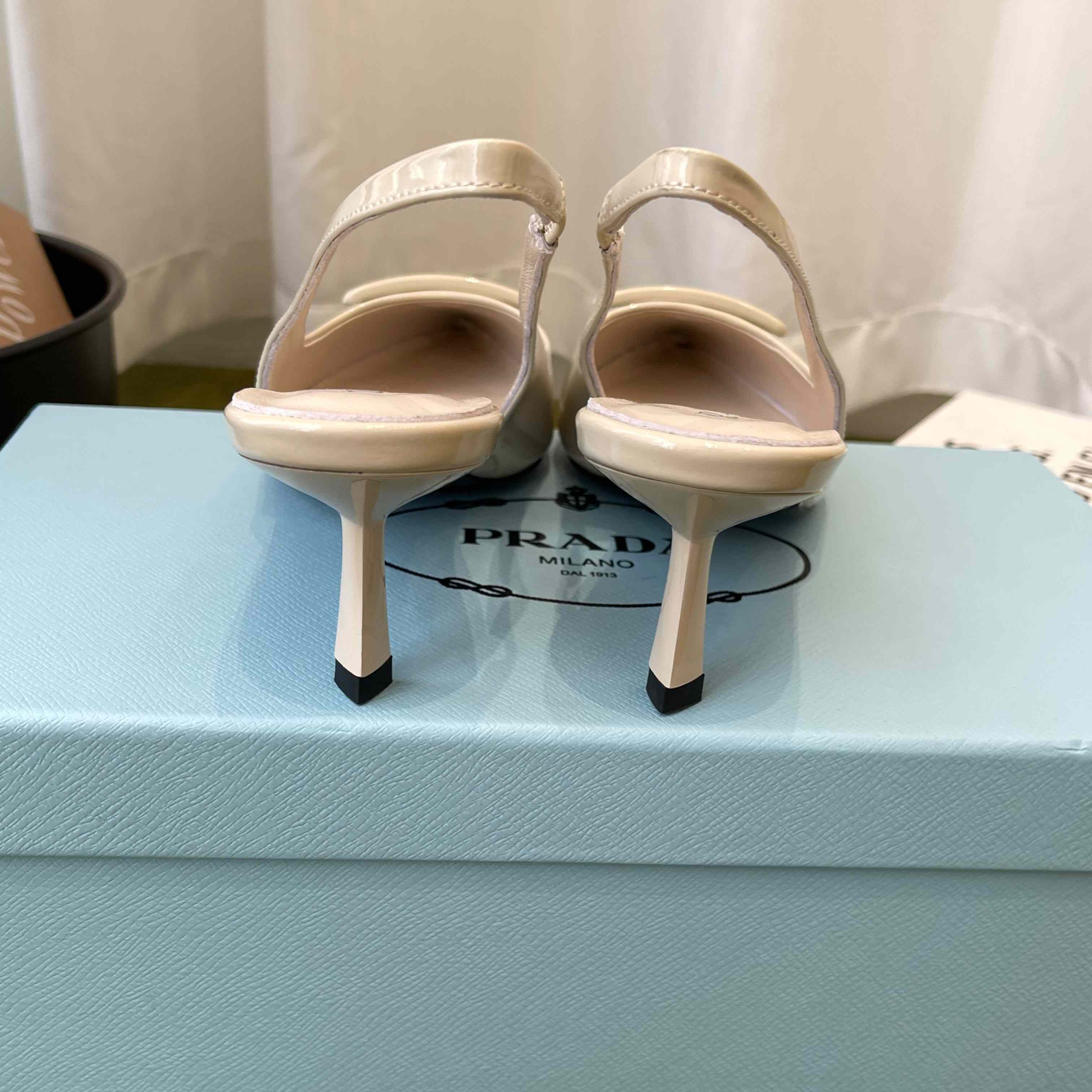 Prada Patent Leather Slingback Pumps - DesignerGu