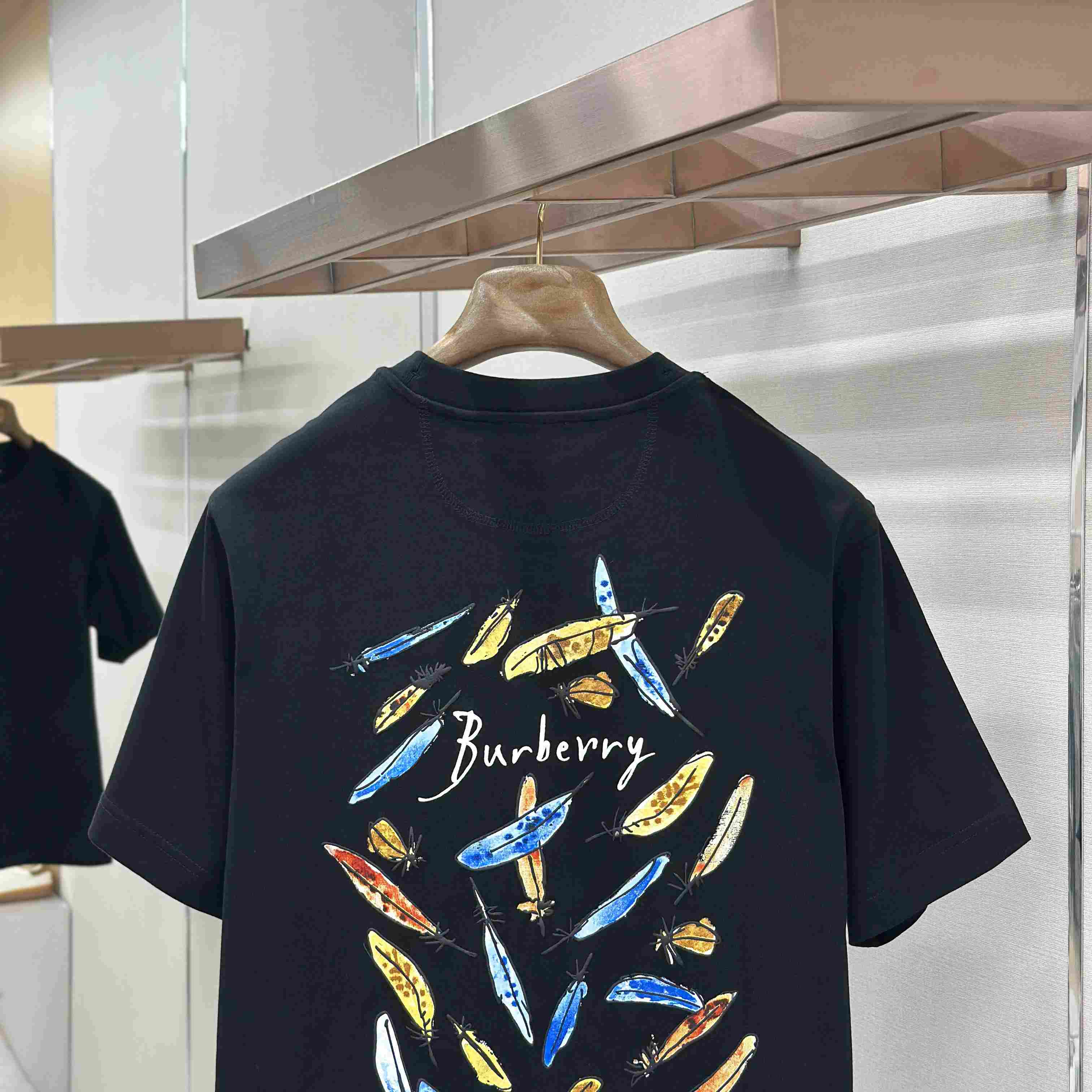 Burberry Feather Print Cotton T-shirt   'Black' - DesignerGu