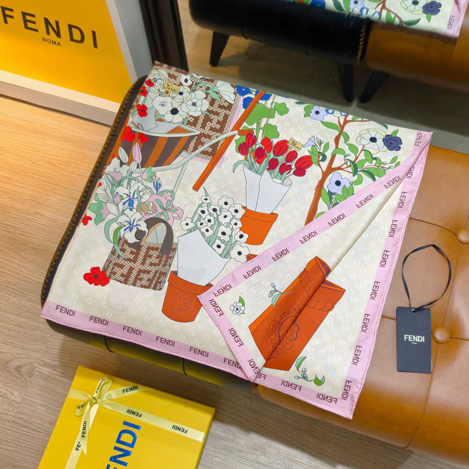 Fendi Gardening Foulard - DesignerGu