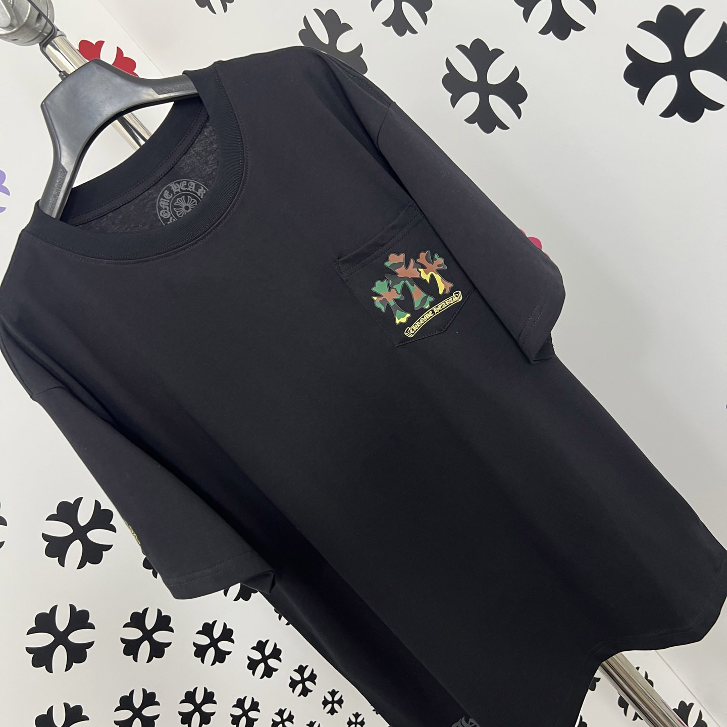 Chrome Hearts Camouflage Cemetery Cross Pocket Tee - DesignerGu