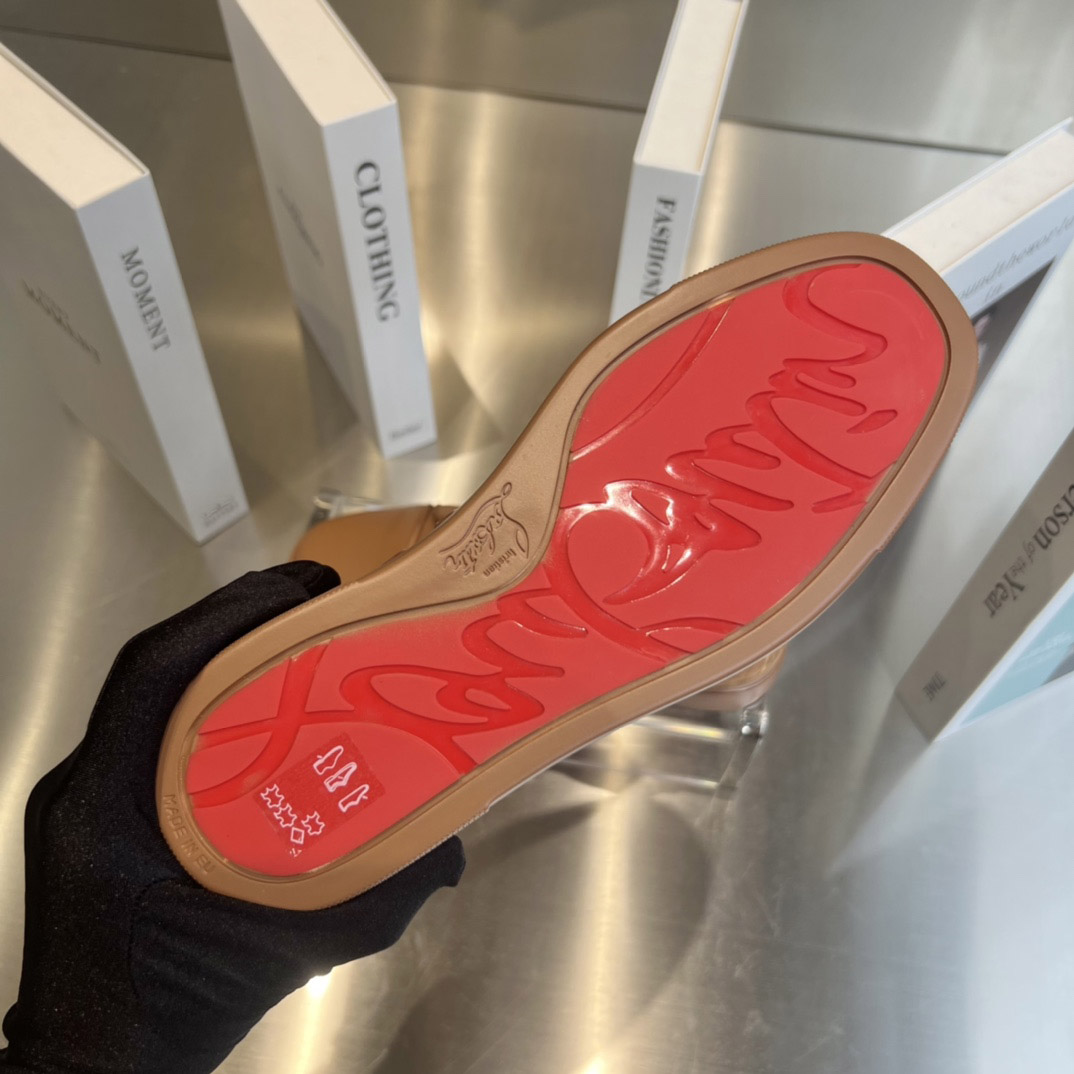 Christian Louboutin Fun Vieira Leather Sneakers - DesignerGu