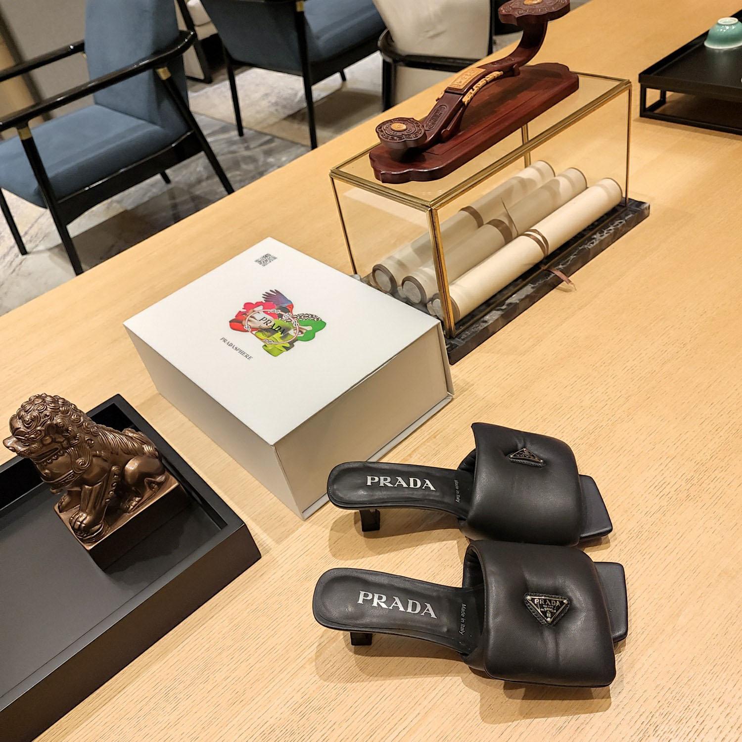 Prada Soft Padded Nappa Sandals - DesignerGu
