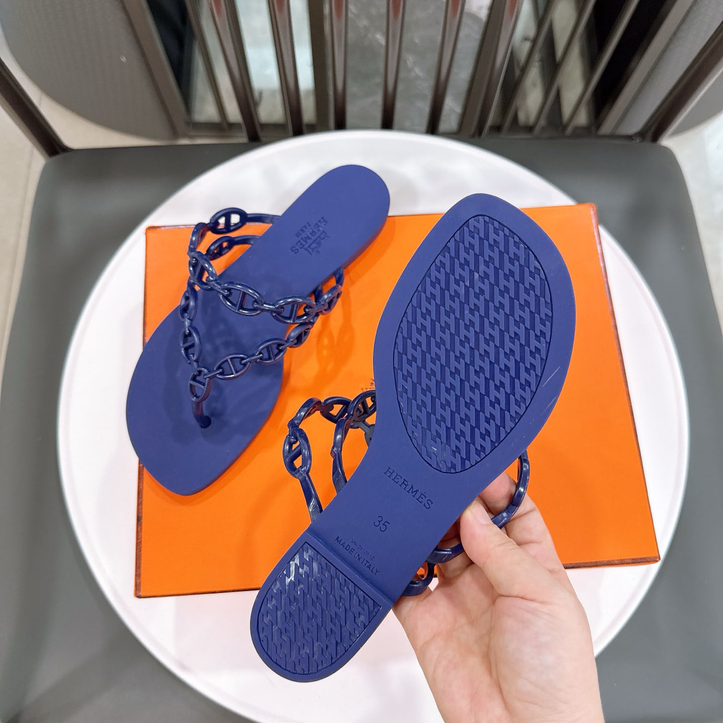 Hermes Island Sandal - DesignerGu
