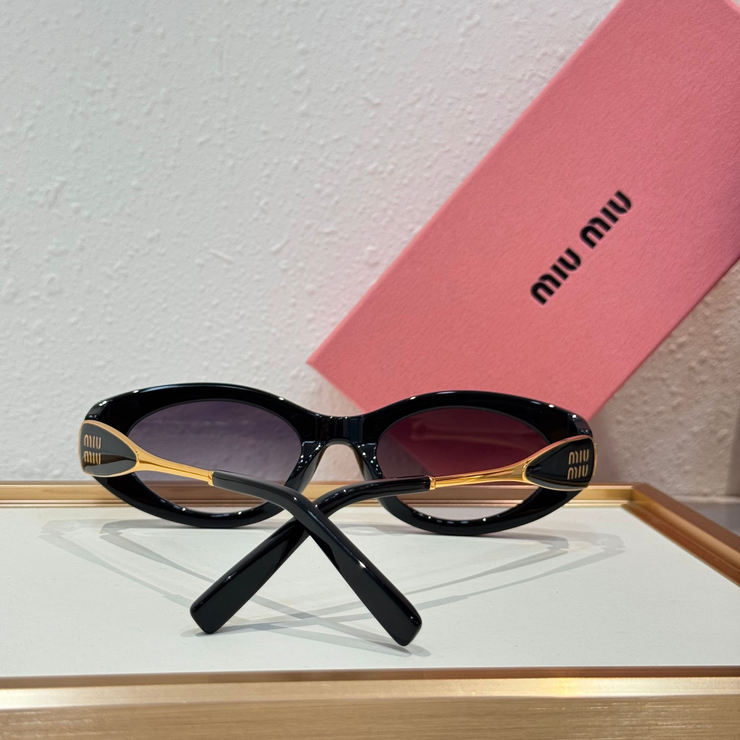 Miu Miu   MU1706LV   Sunglasses - DesignerGu