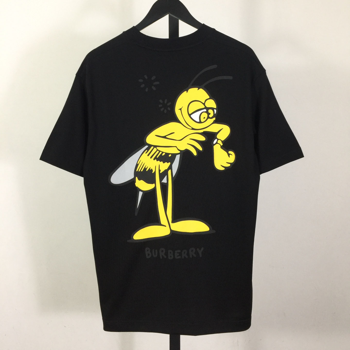 Burberry Bee-Print T-shirt - DesignerGu
