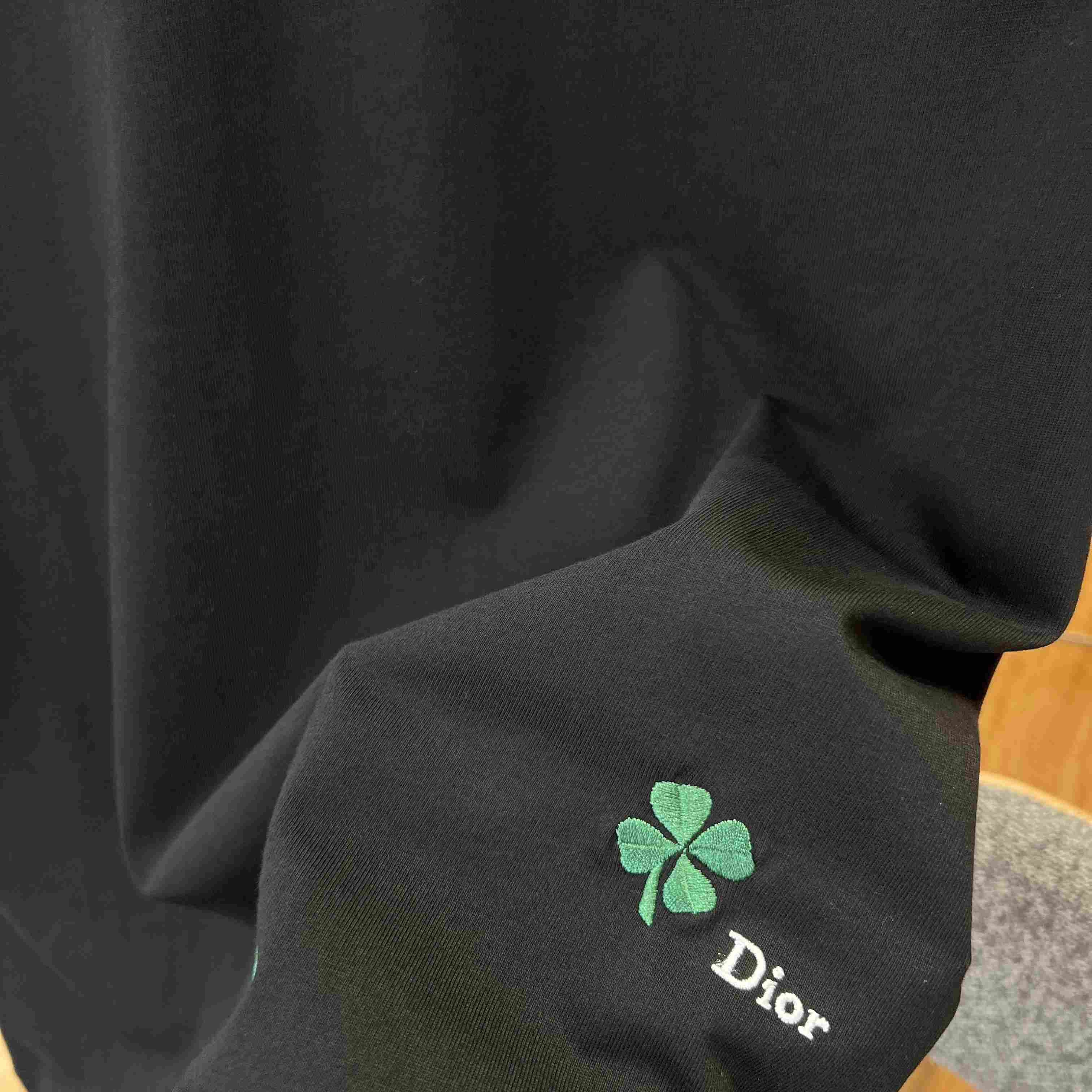 Dior T-Shirt with Dior Clover Embroidery - DesignerGu