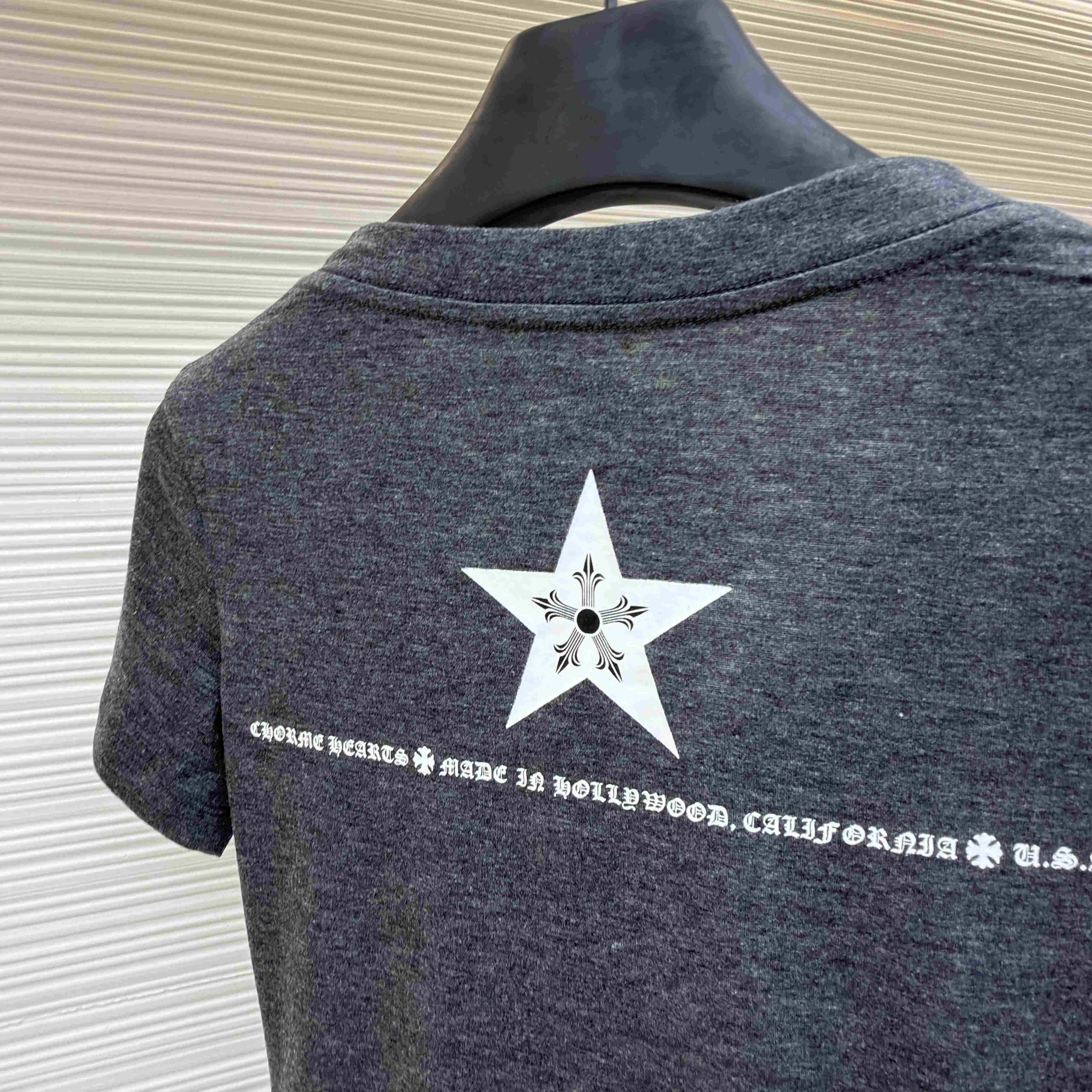 Chrome Hearts Multi-Star V-Neck T-Shirt - Grey  - DesignerGu