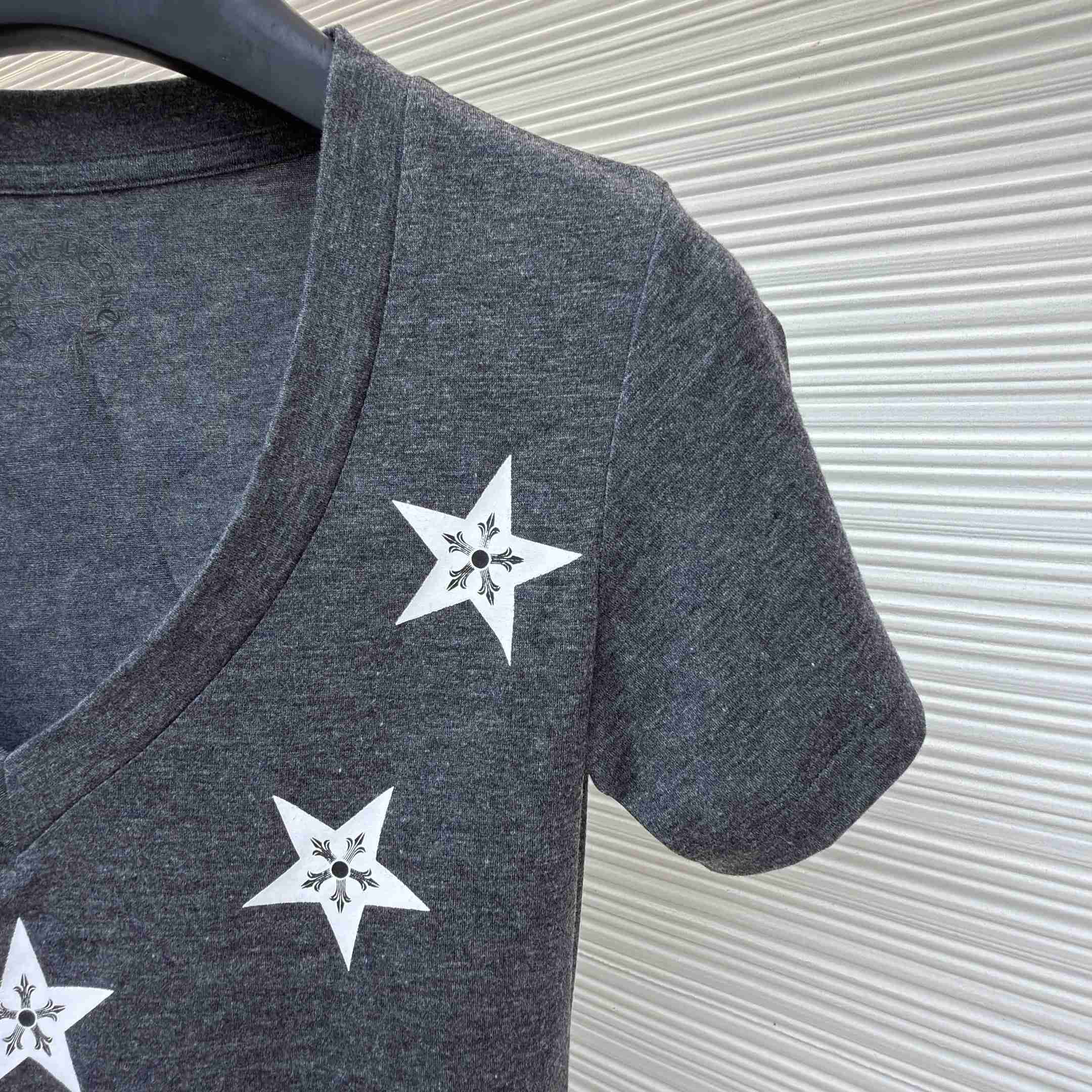 Chrome Hearts Multi-Star V-Neck T-Shirt - Grey  - DesignerGu