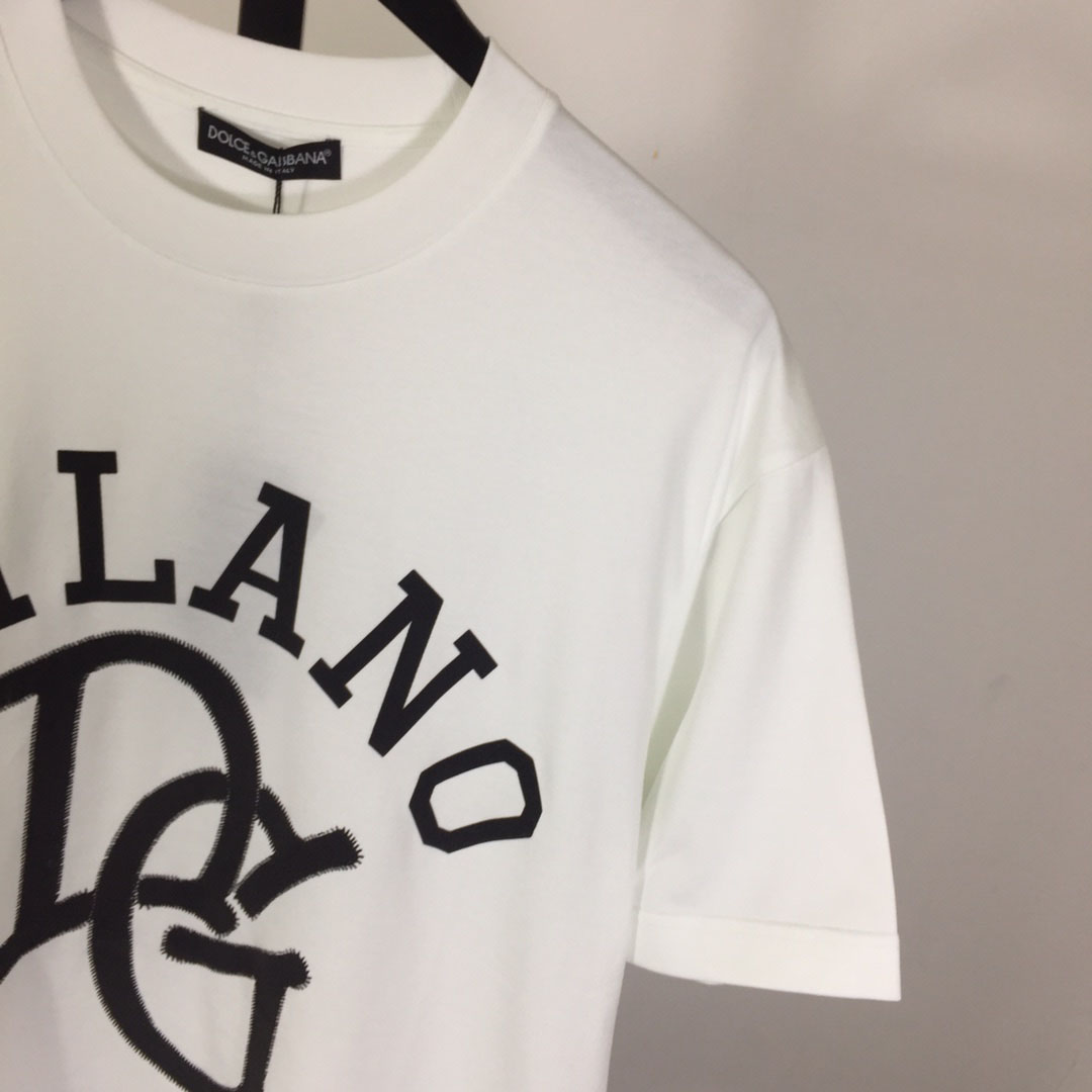 Dolce & Gabbana T-shirt With DG Logo Embroidery - DesignerGu