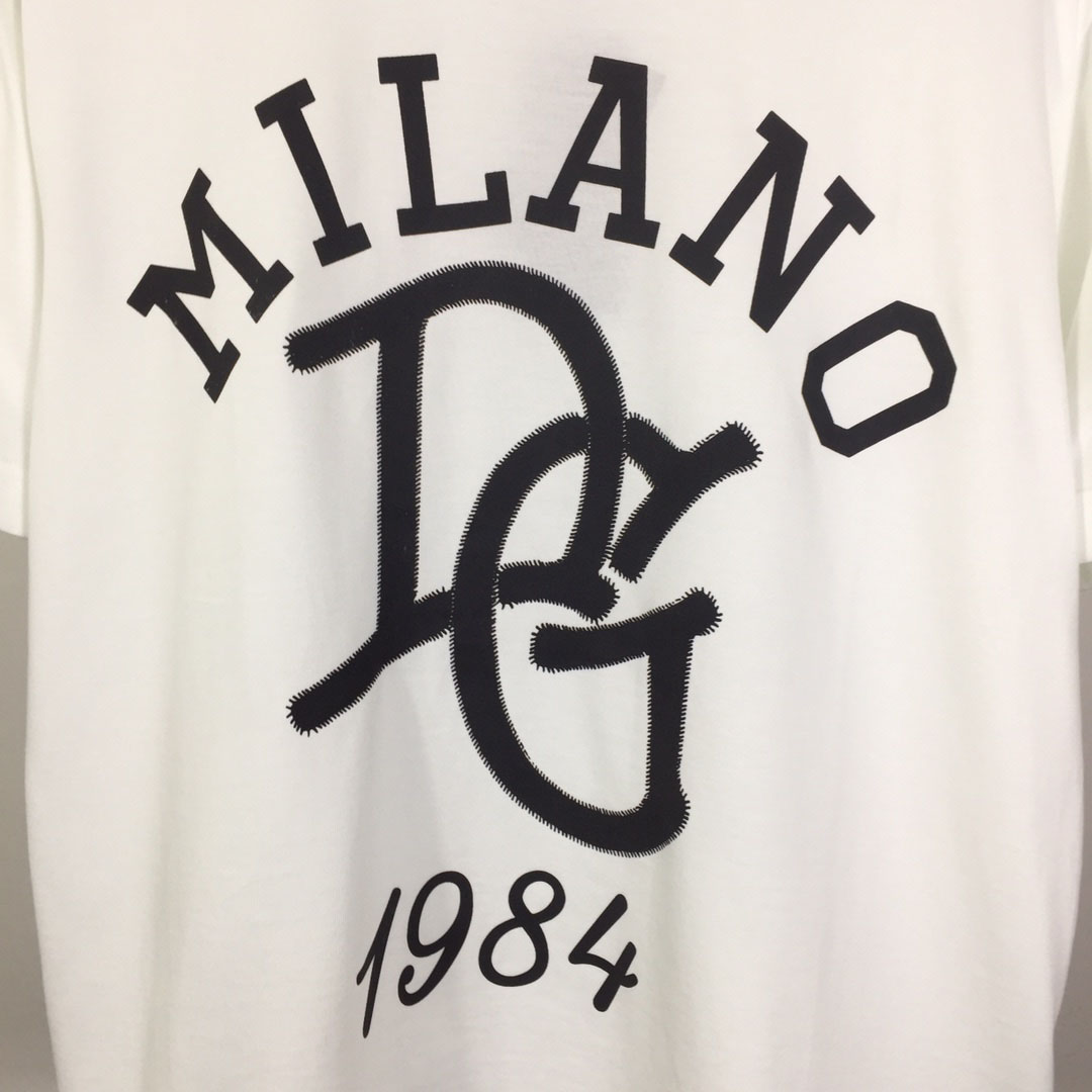 Dolce & Gabbana T-shirt With DG Logo Embroidery - DesignerGu
