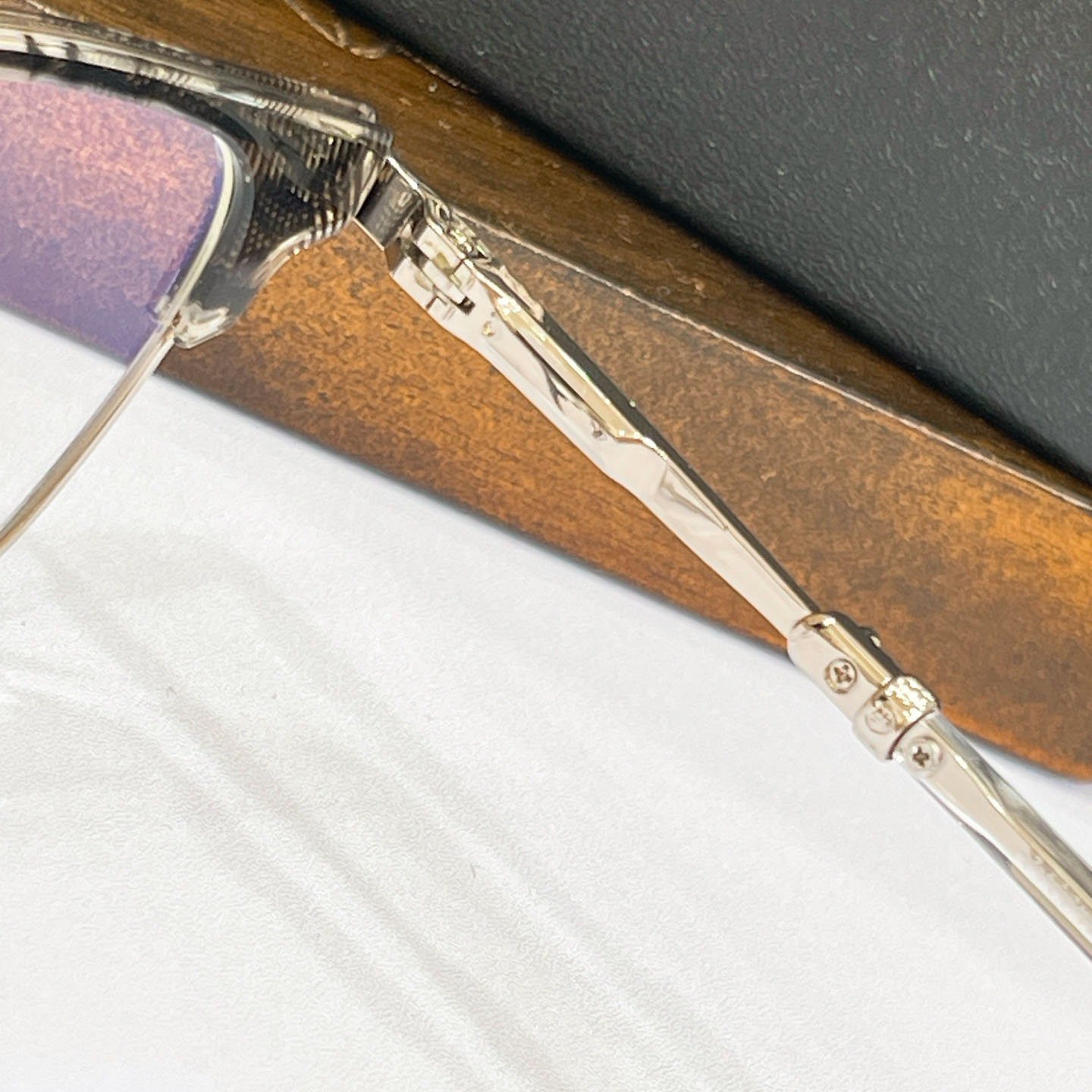 Chrome Hearts CH8351 Sunglasses - DesignerGu