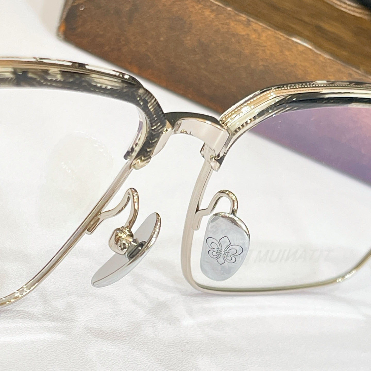 Chrome Hearts CH8351 Sunglasses - DesignerGu