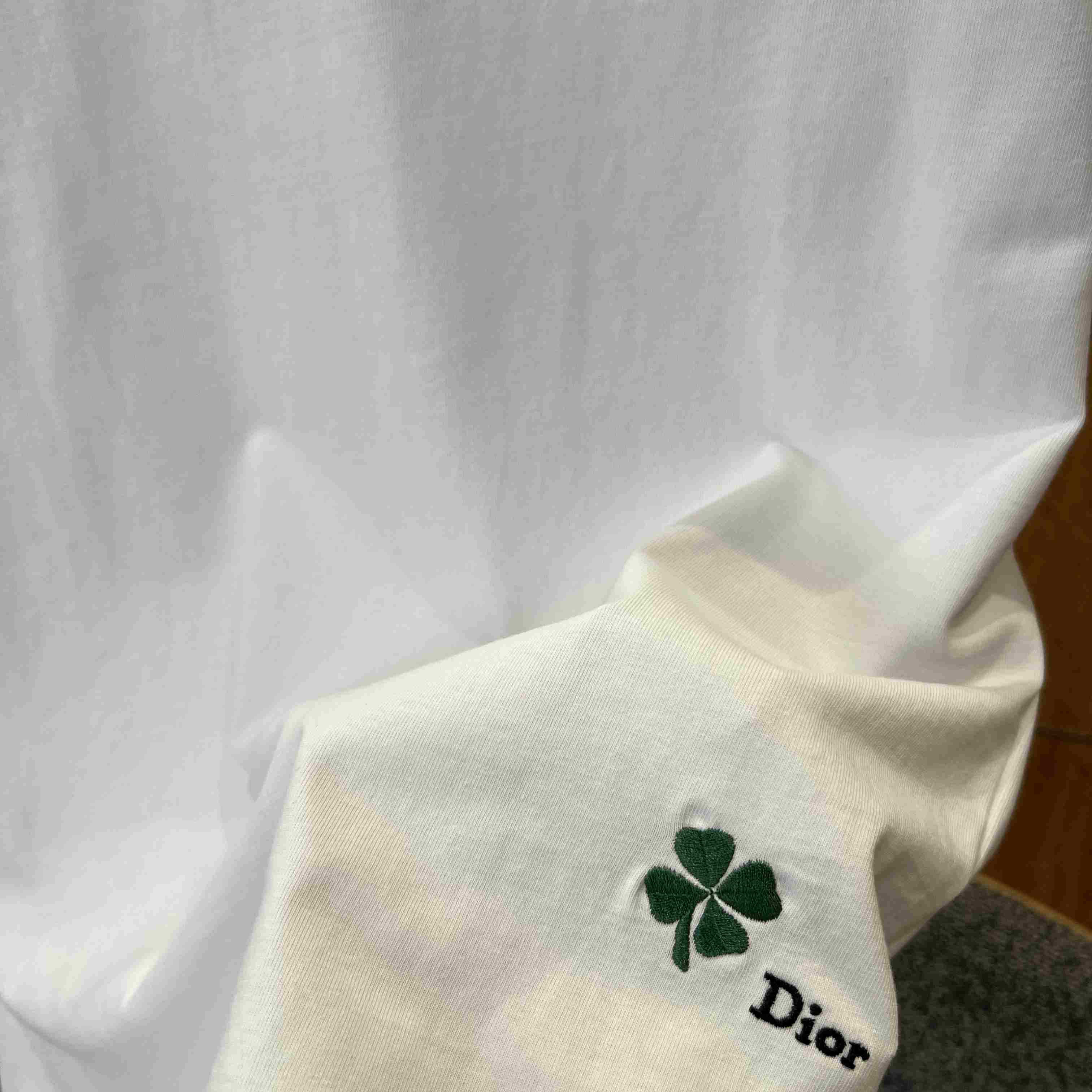 Dior T-Shirt with Dior Clover Embroidery - DesignerGu